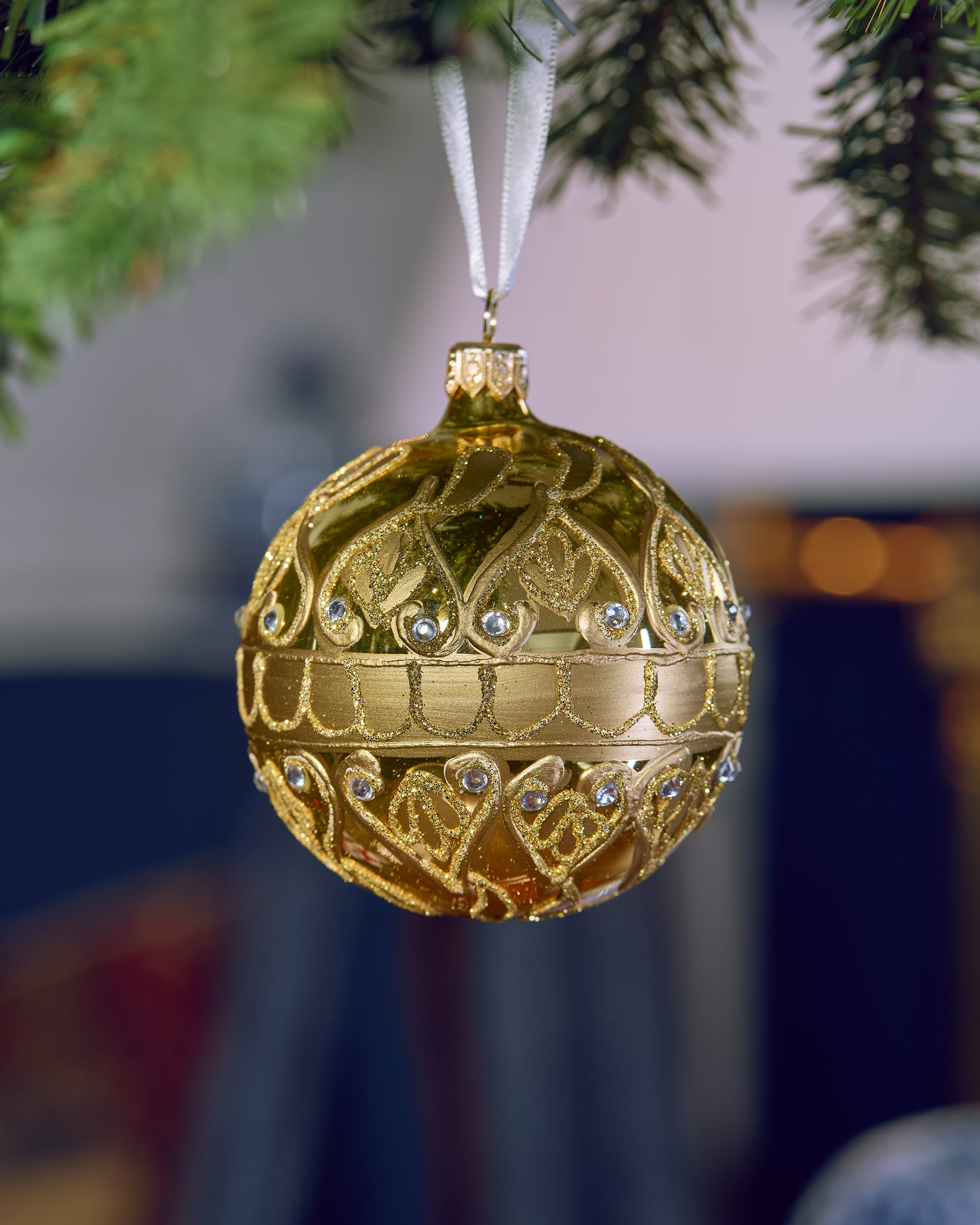 Lux Lorenza gouden kerstbal