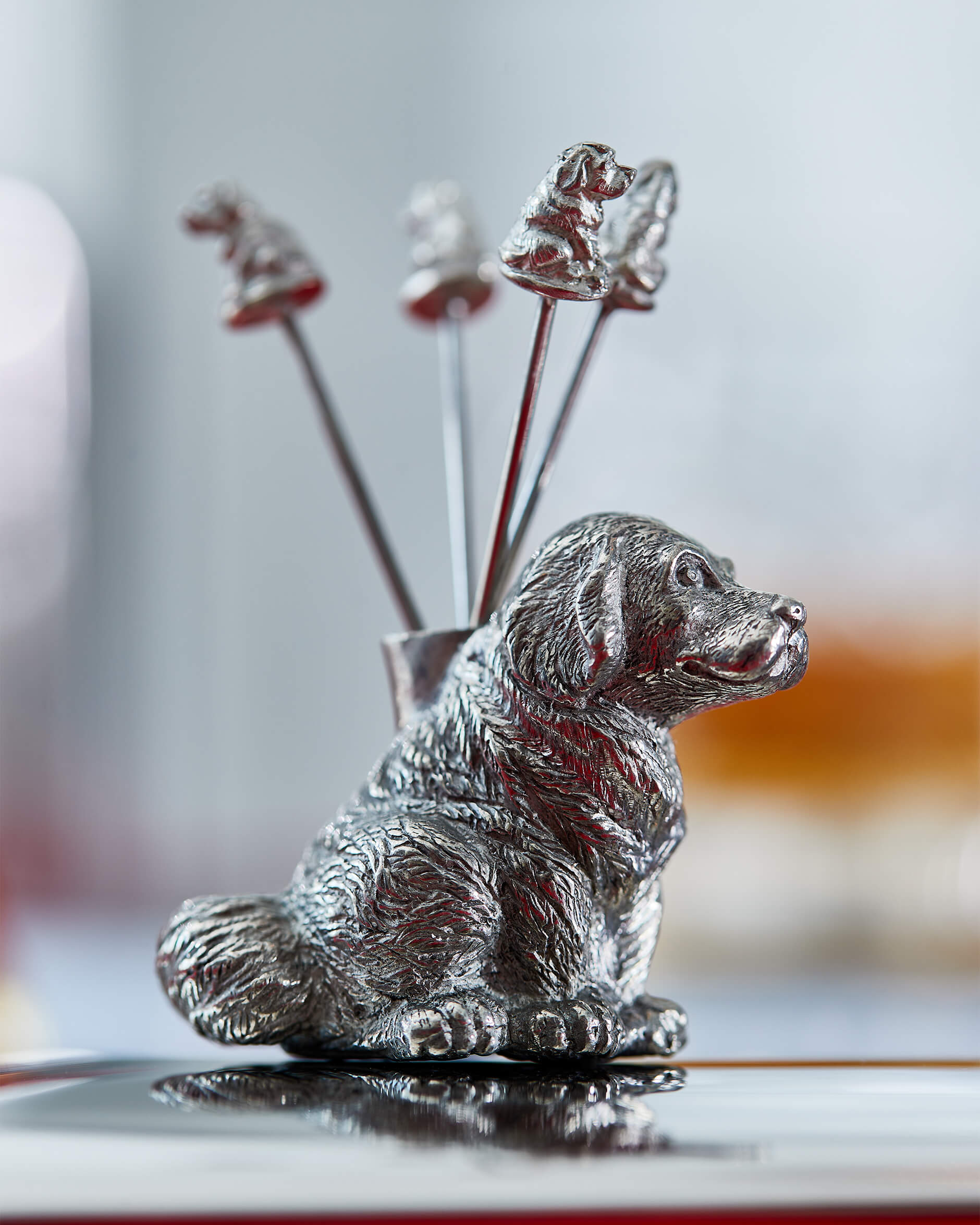 Golden cocktailpinnar