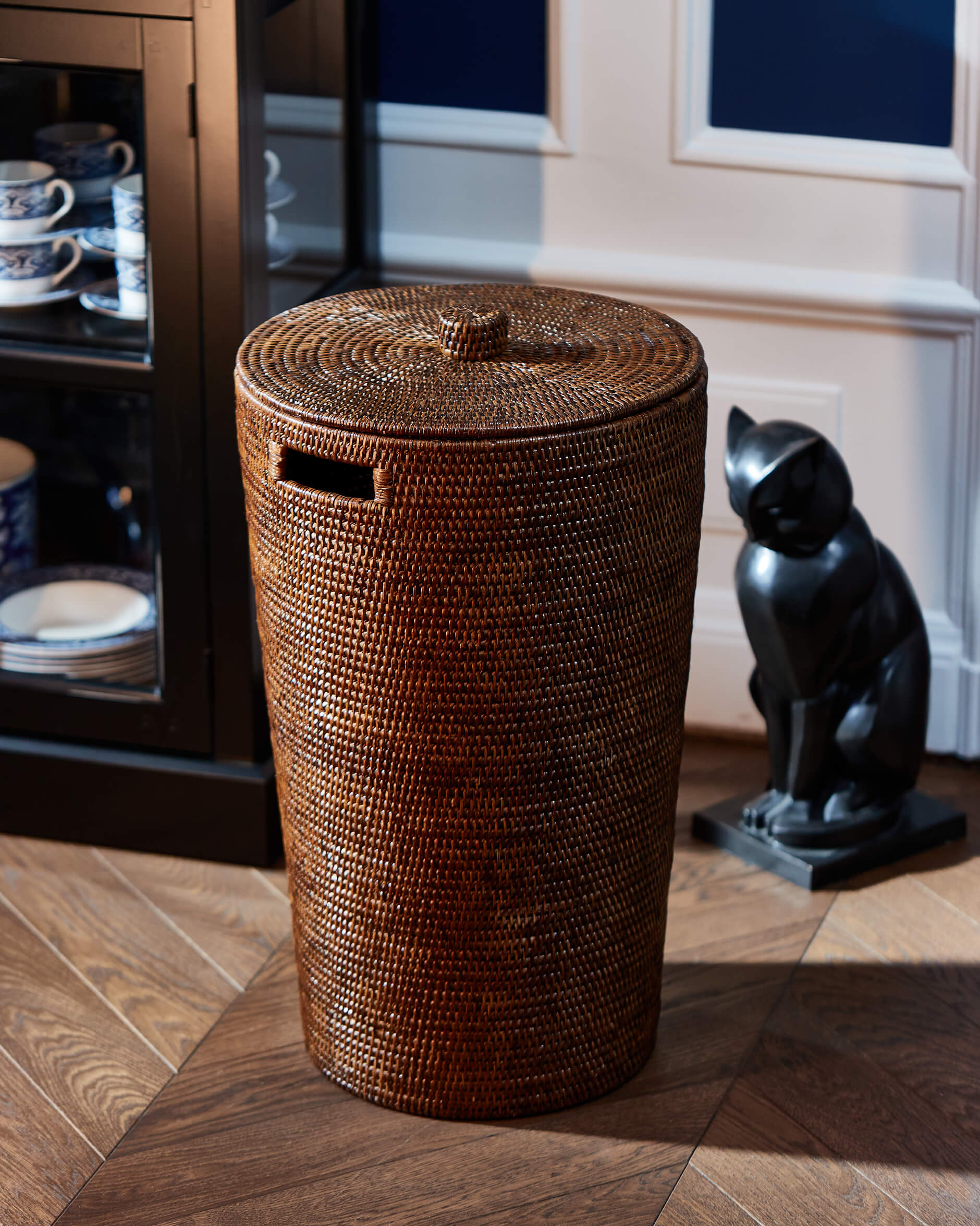 Cognac tvättkorg rotting