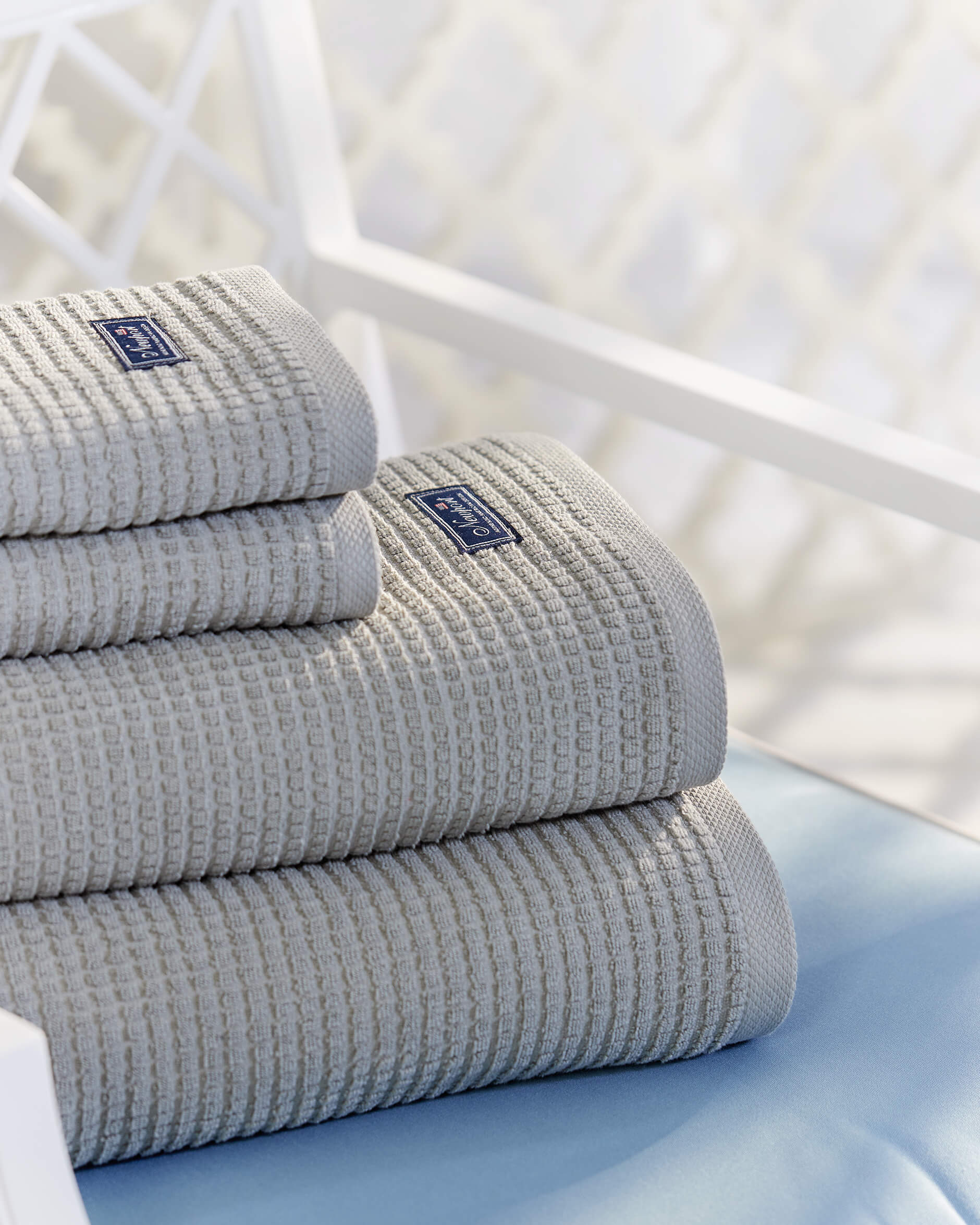 Fisher Island handduk grå