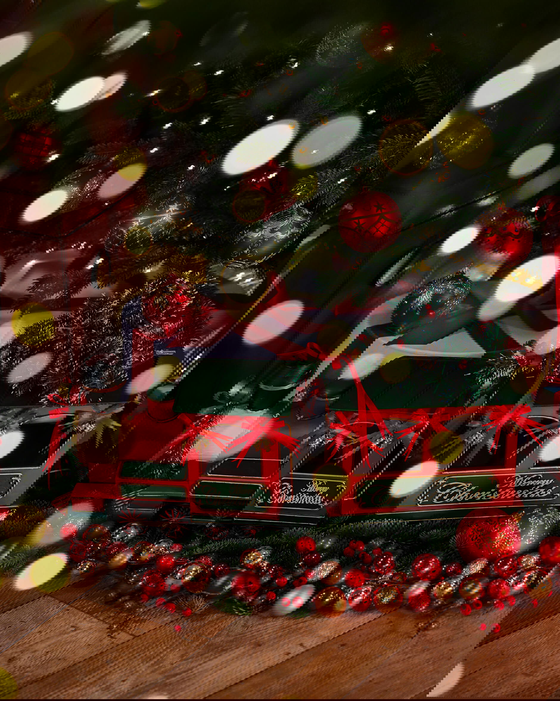 Claus tomtetåg röd/grön