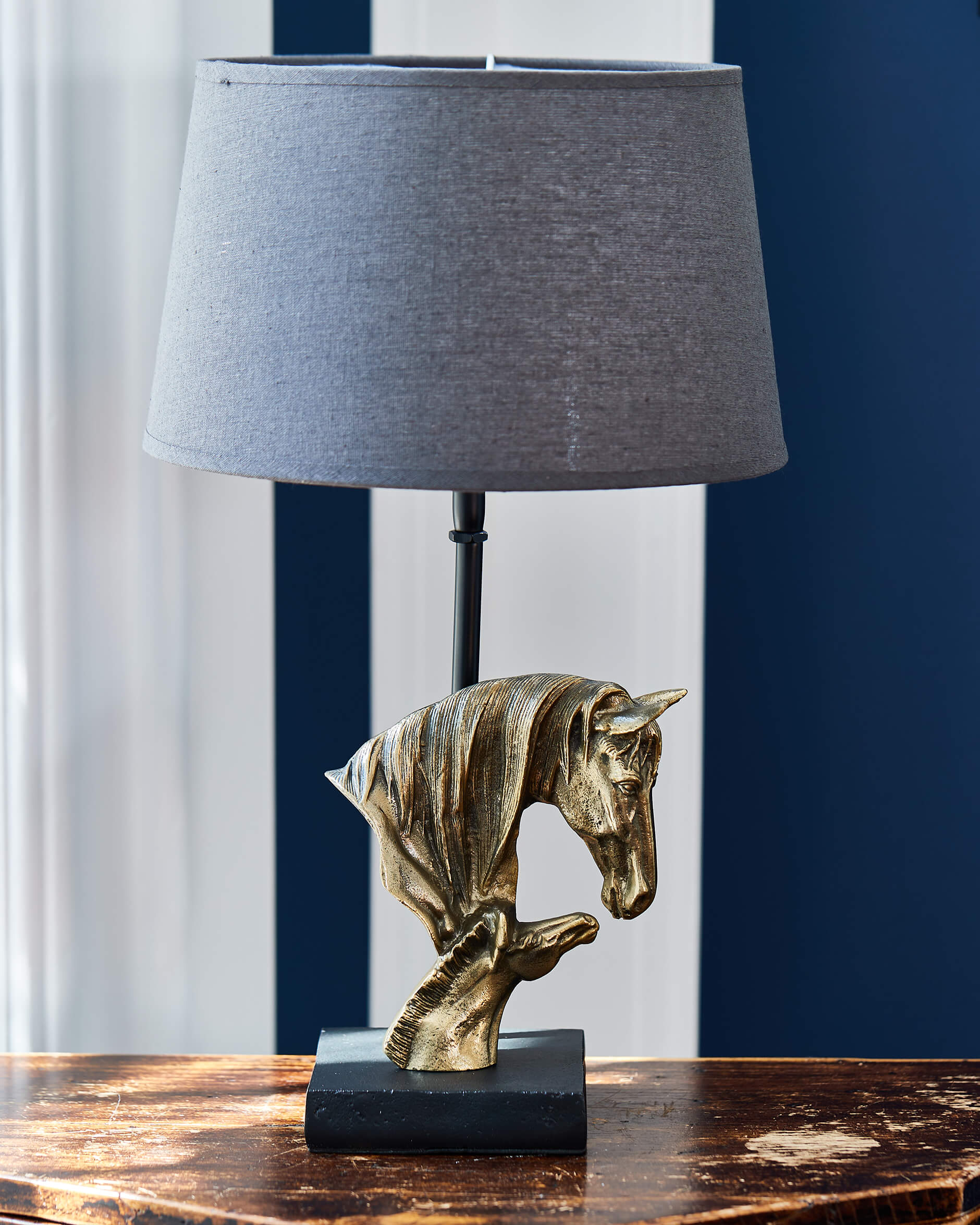 Häst bordslampa svart/guld