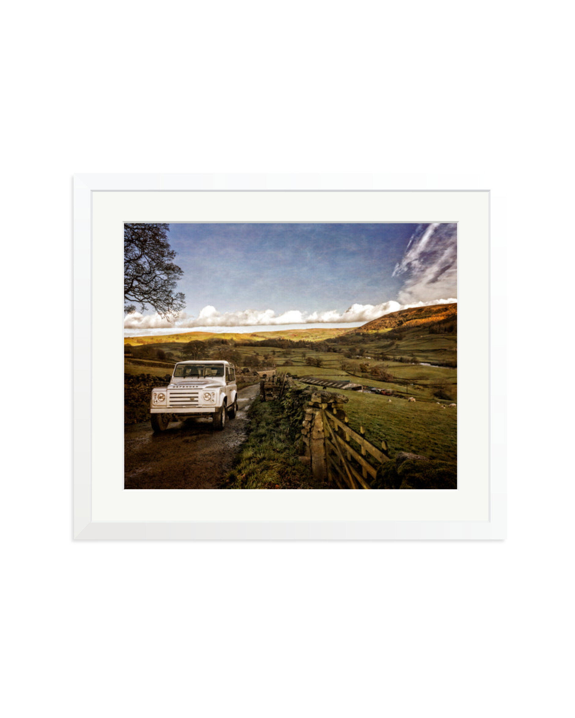 Defender 90 in the Dales White / Large
