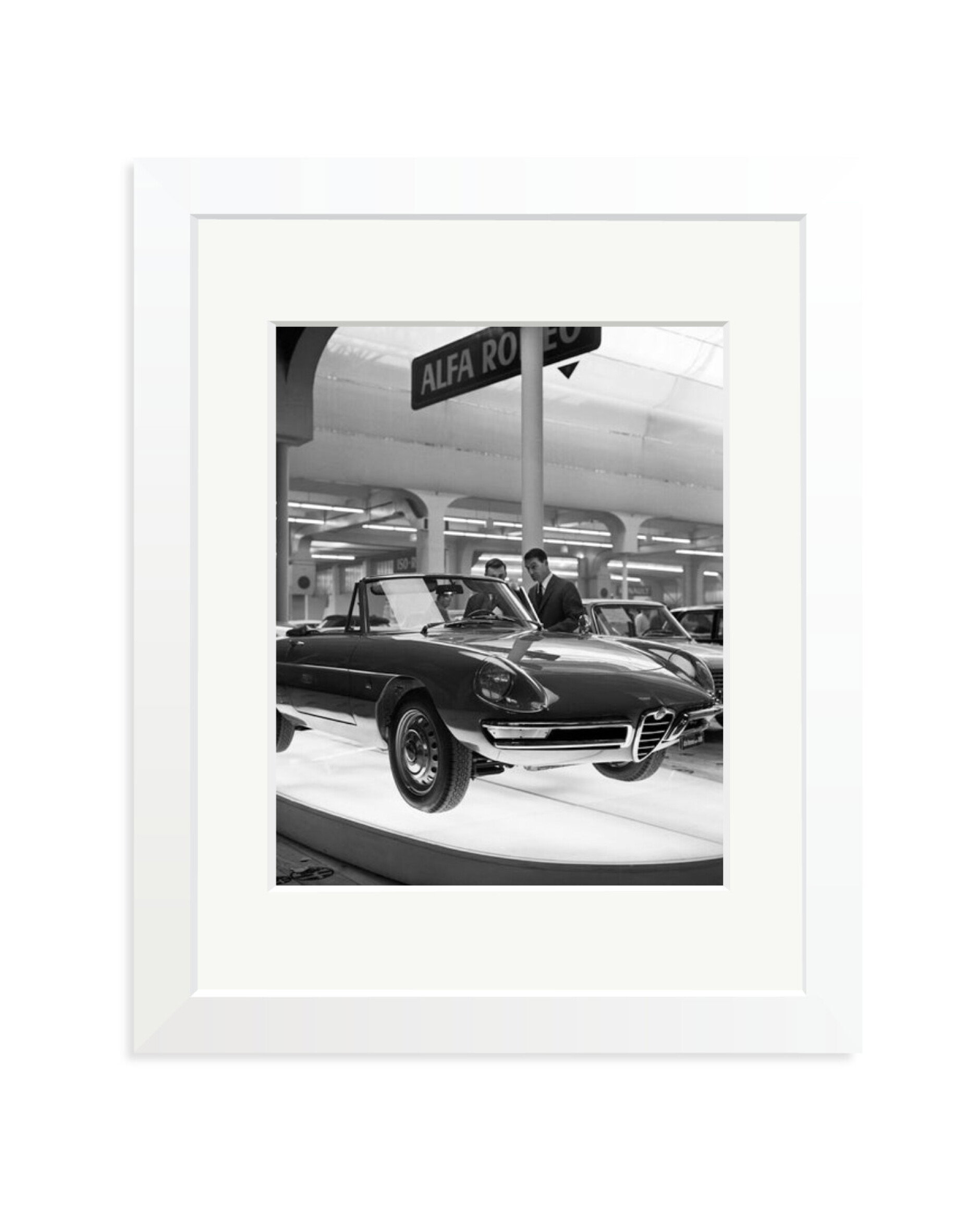 Alfa Romeo Spider 1600 White / Small