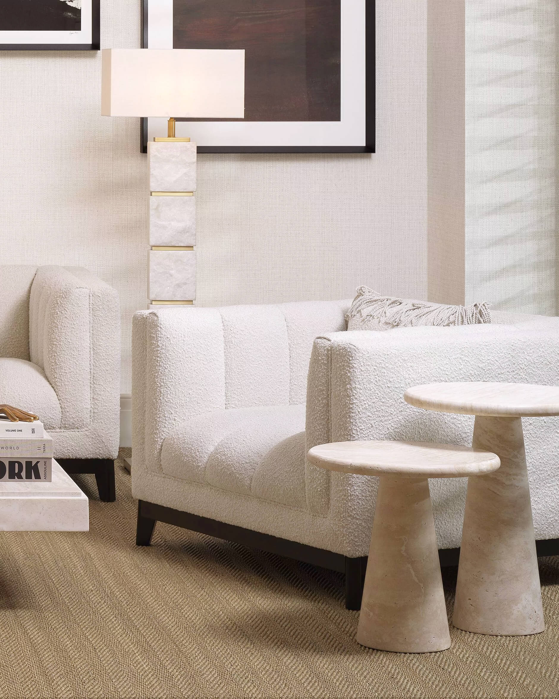 Adriana sidobord travertin