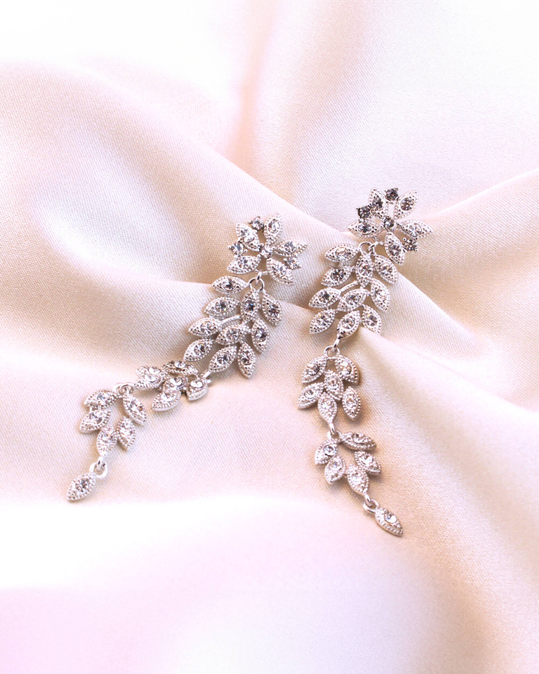 Petite Laurel örhängen crystal