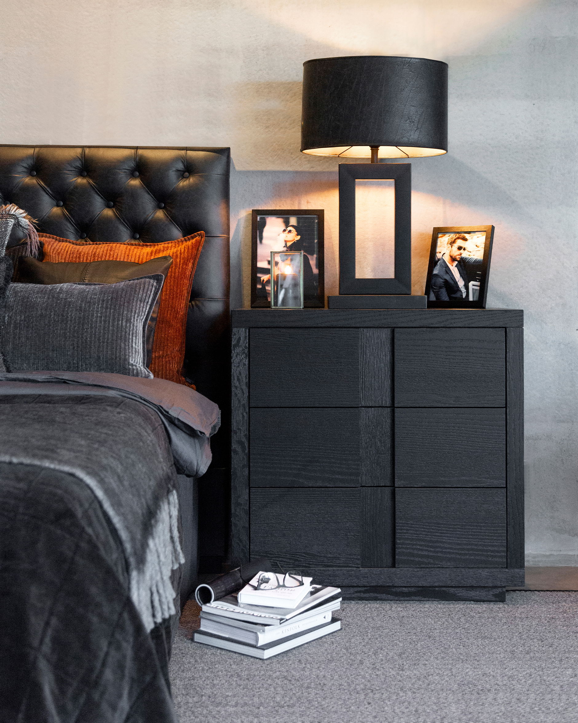 Alternativ bild 1 för Artwood, Lampskärm Cylinder Large Leather Black