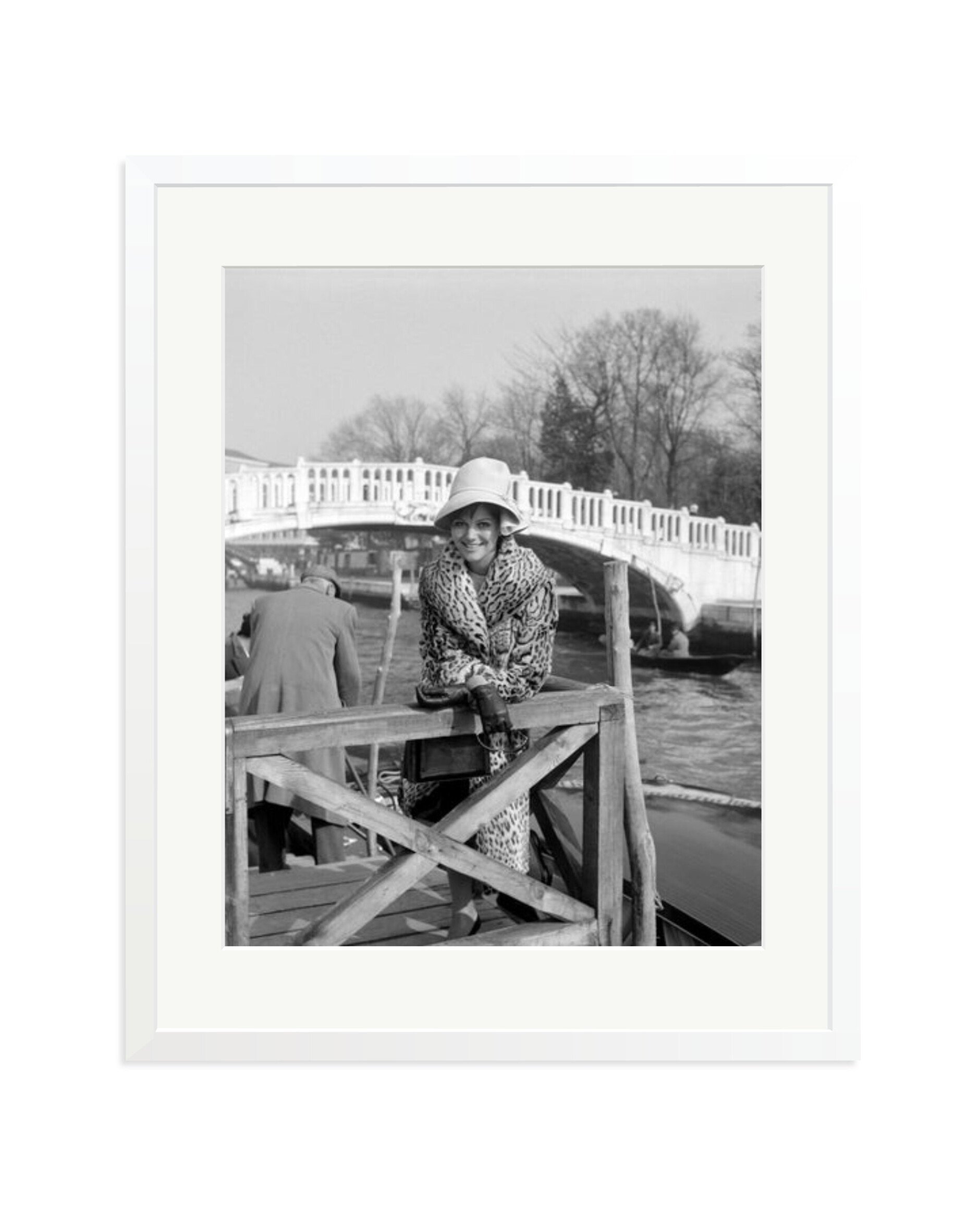 Cardinale, Venice, 1960 White / XL