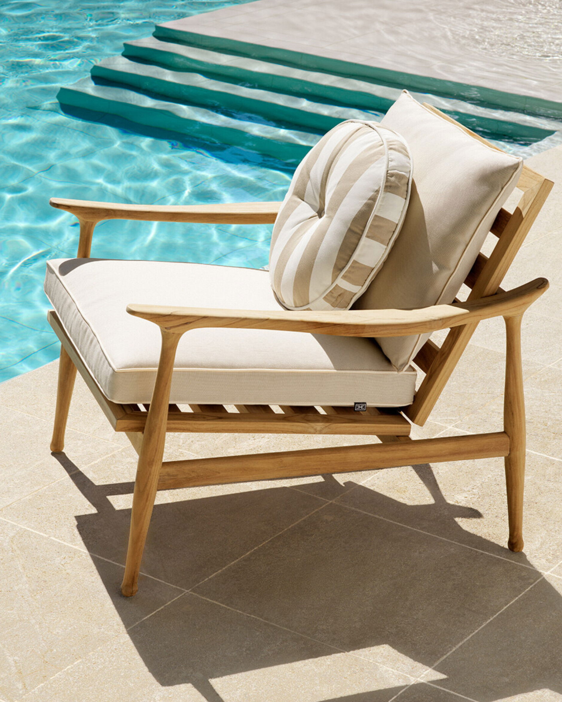 Florent cushion beige