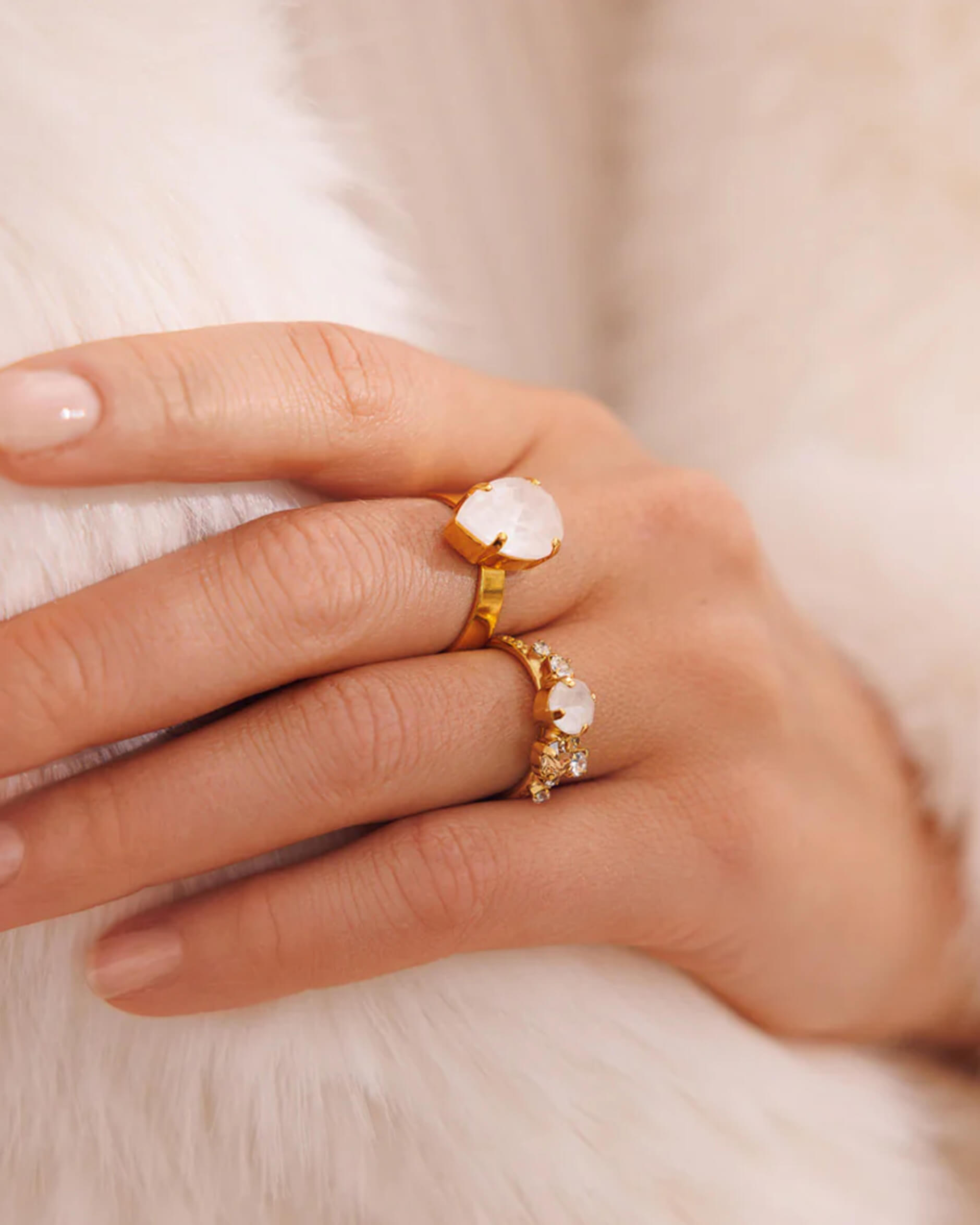 Stardust sormus electric white combo