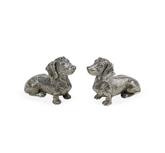 Dachshund Salt/Pepper Shakers Pewter