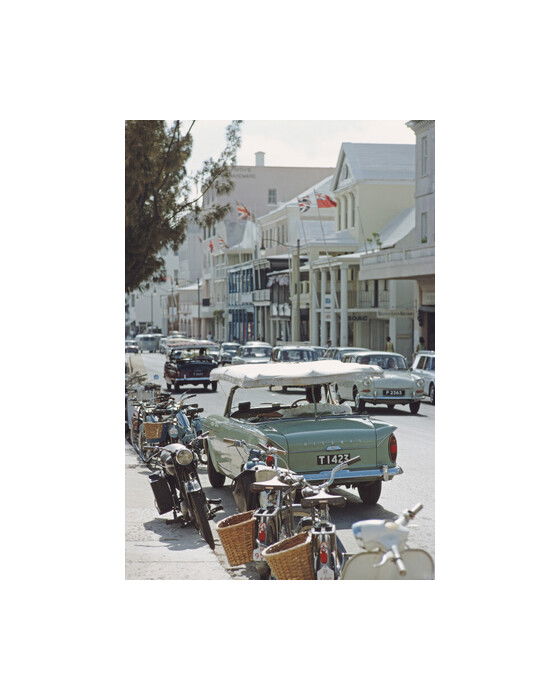 Bermuda Street Scene