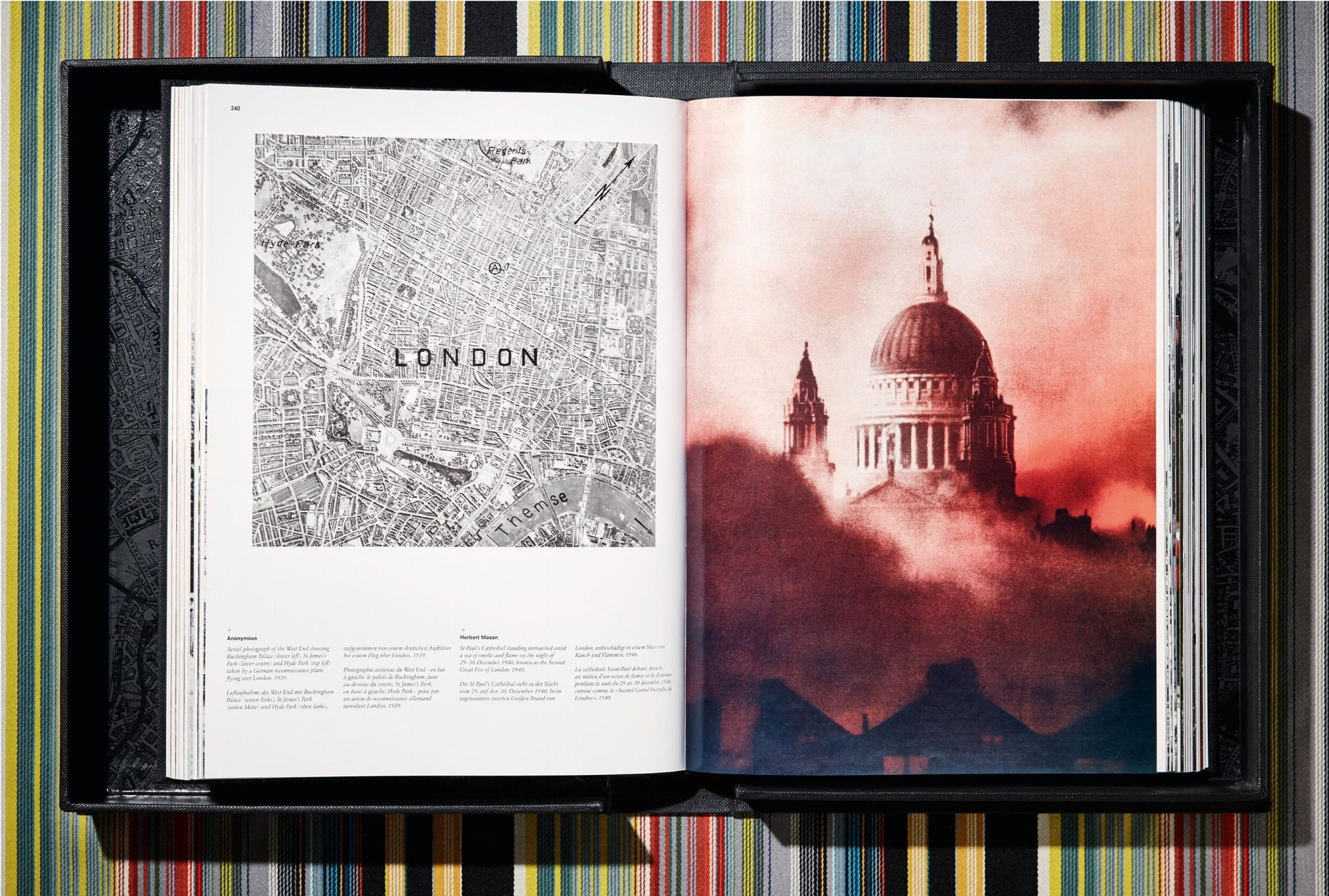 London. Portrait of a City, Paul Smith Edition No. 1–500 ‘Piccadilly Circus’