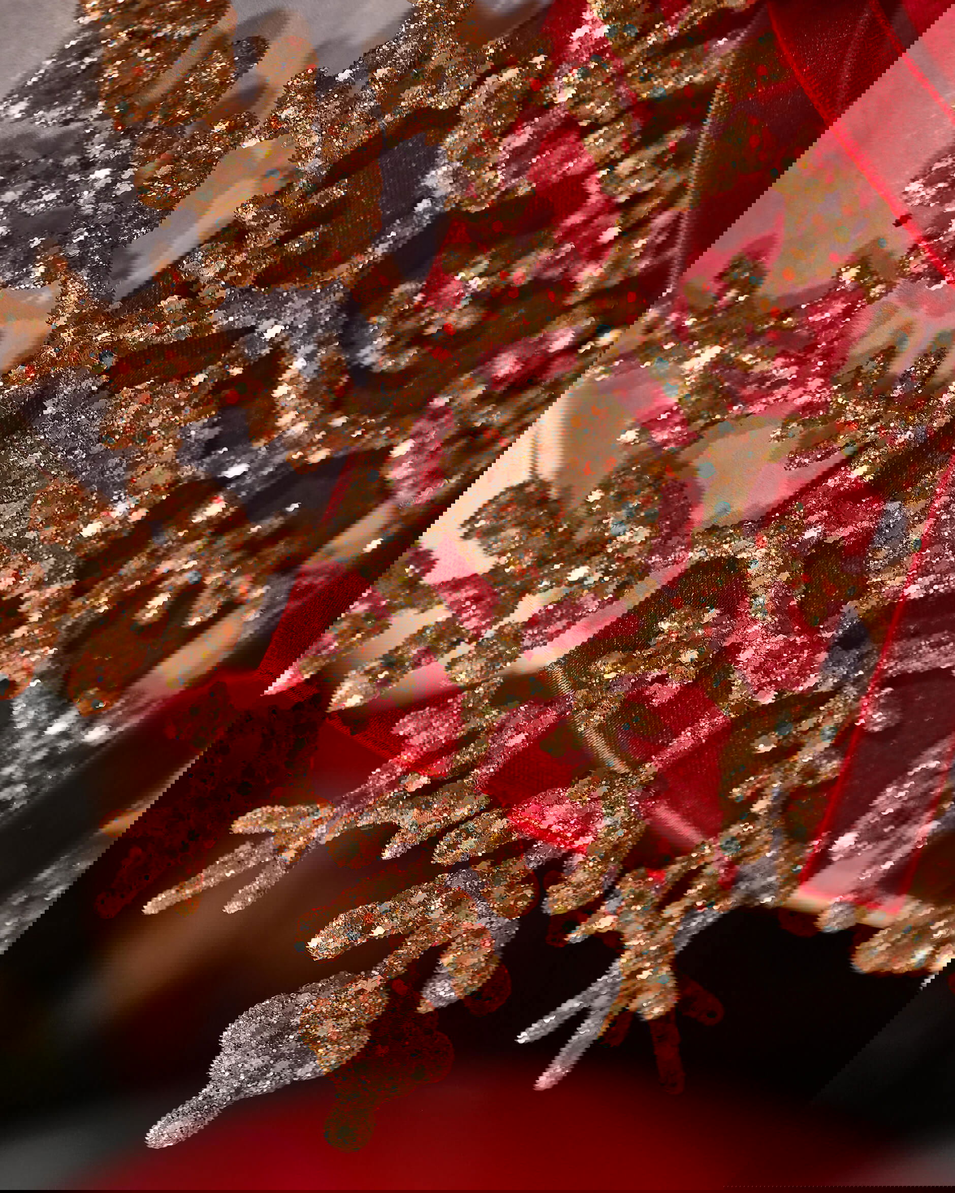 Joulukoriste Weston-lumihiutale, kulta/punainen