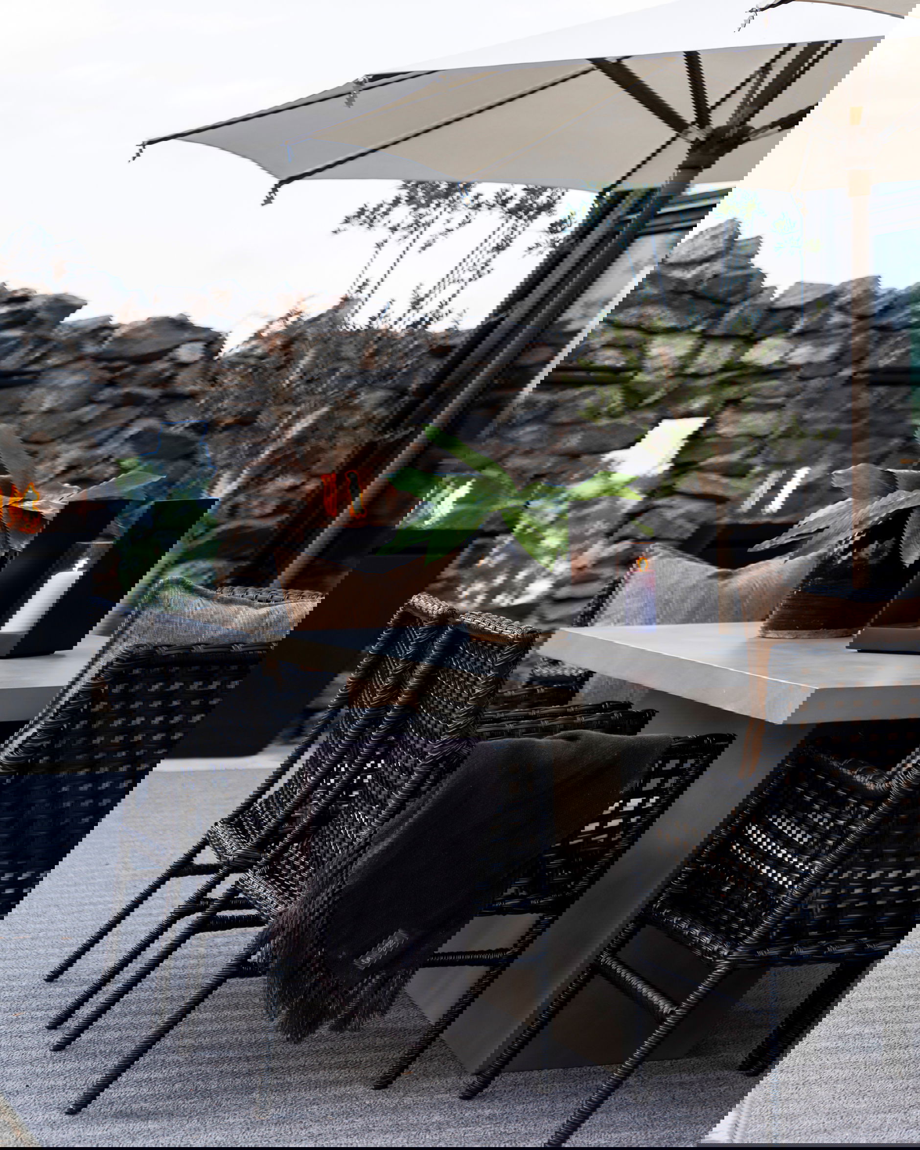 Santa Monica karmstol svart