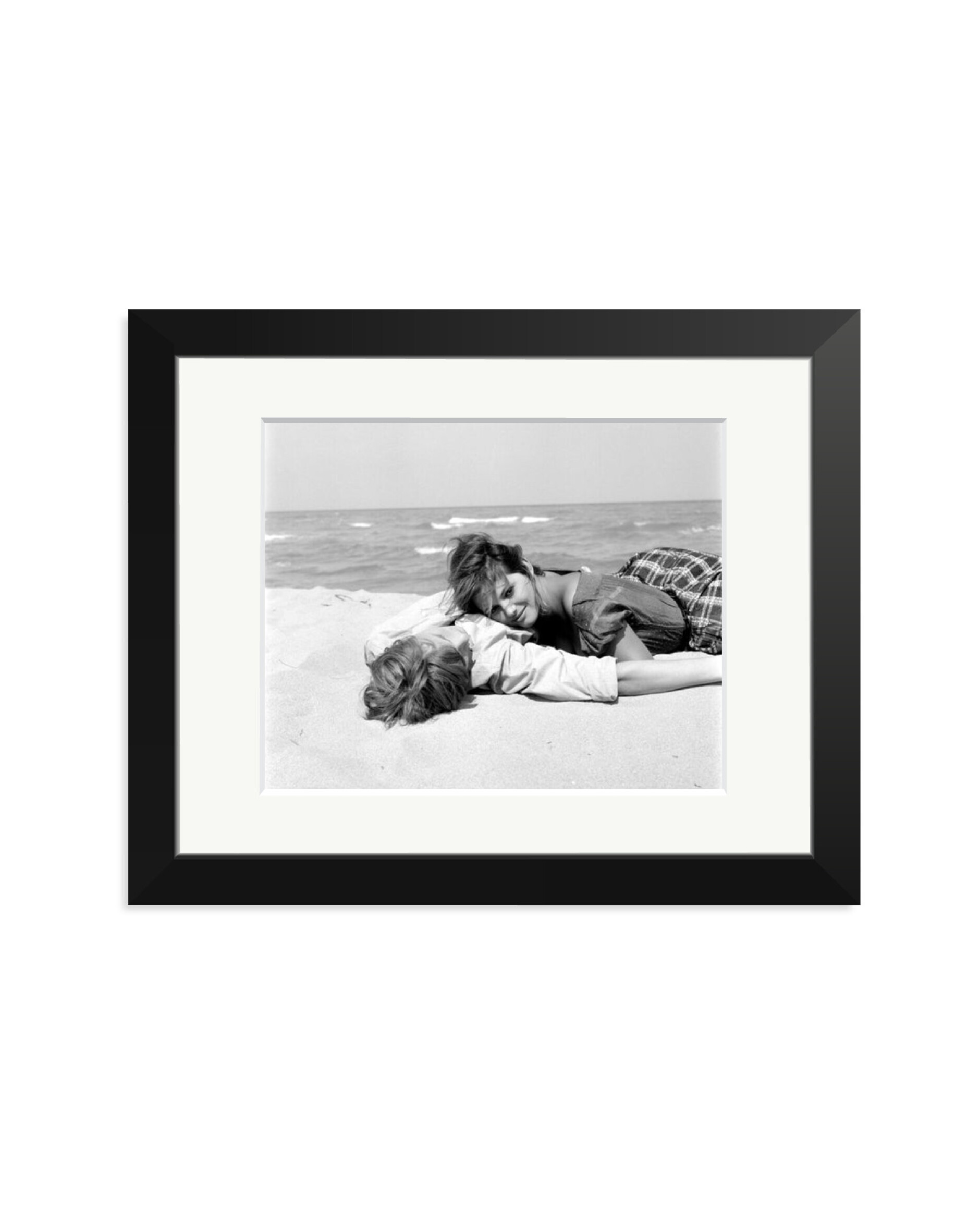 Jacques Perrin and Claudia Cardinale Black / Small