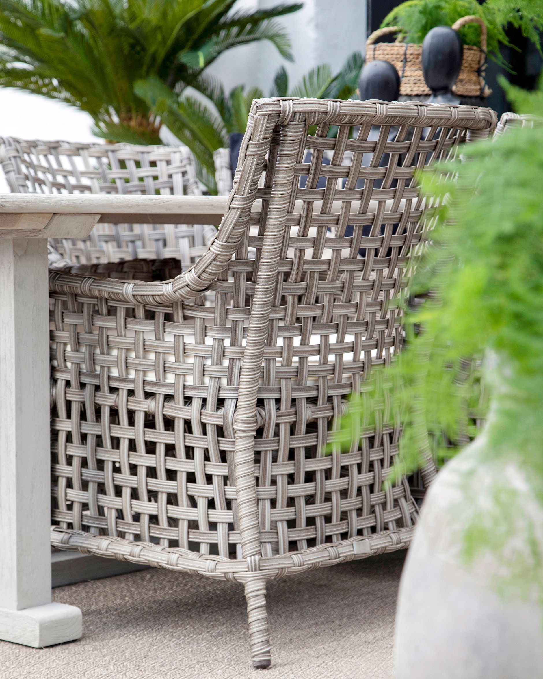 Malaga Armchair Classic Grey OUTLET