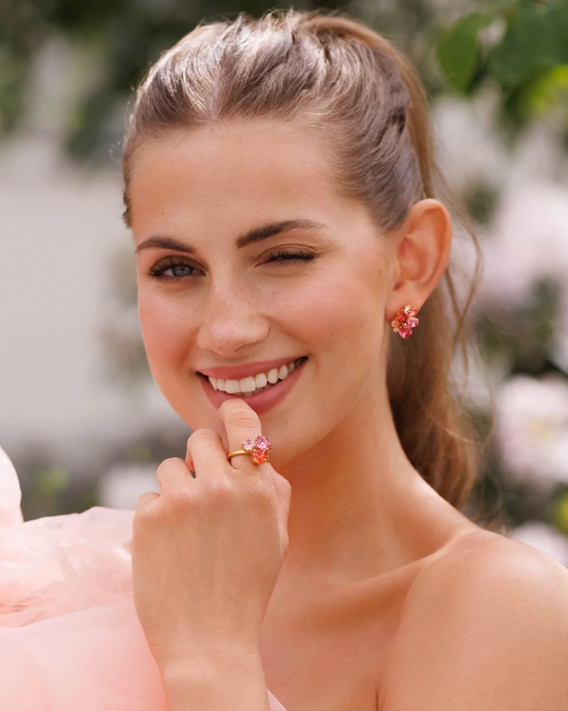 Colette ring coral combo