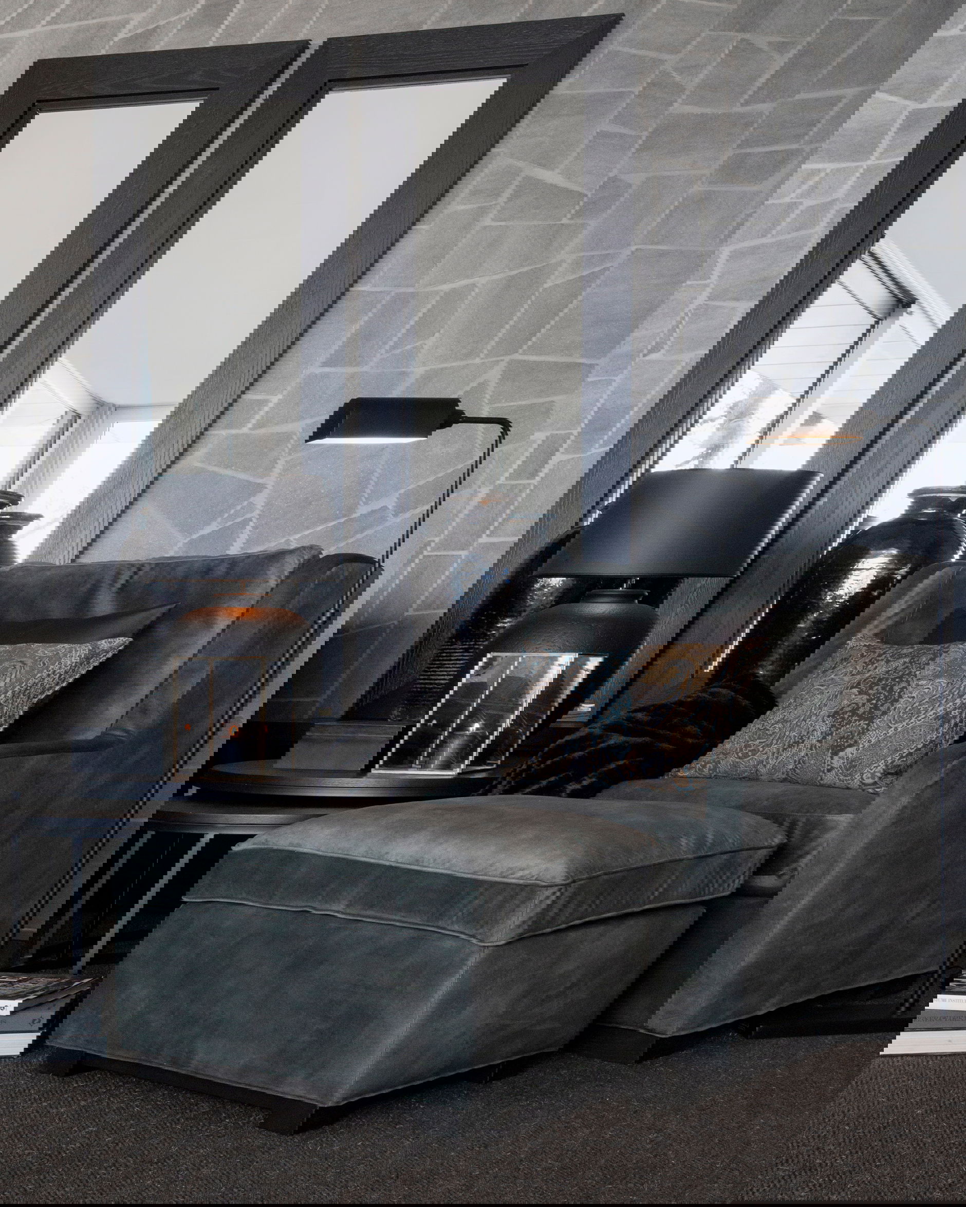 Berlin golvlampa svart