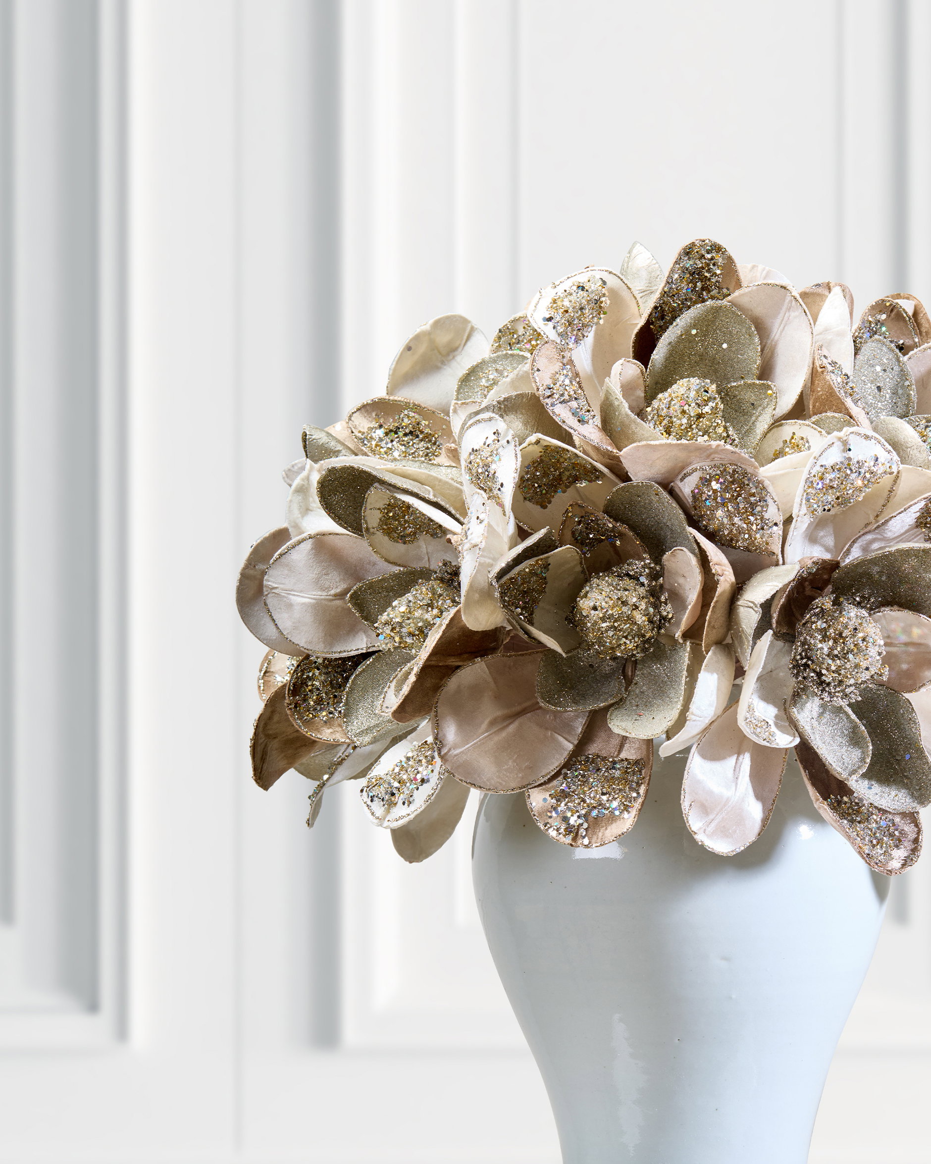 Magnolia Dekorationszweig champagne