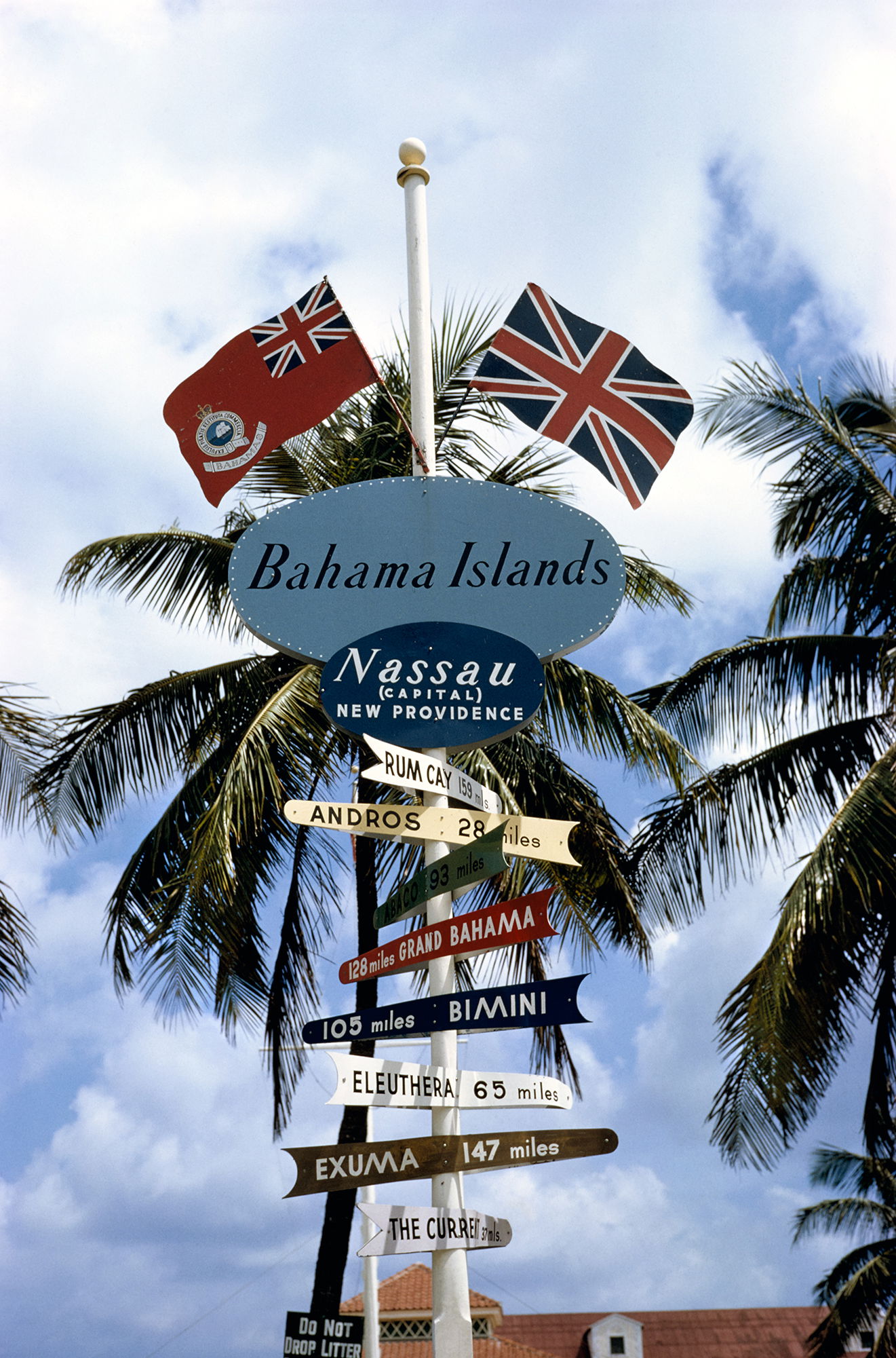 Bahamas Signpost