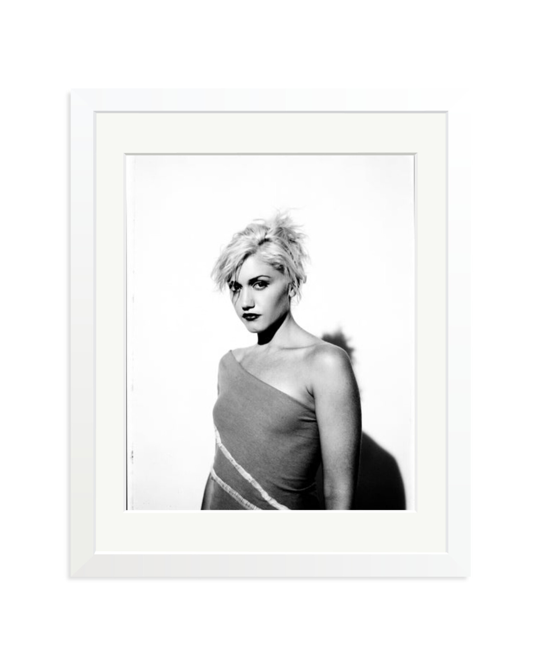 Gwen Stefani, 1999 White / Medium