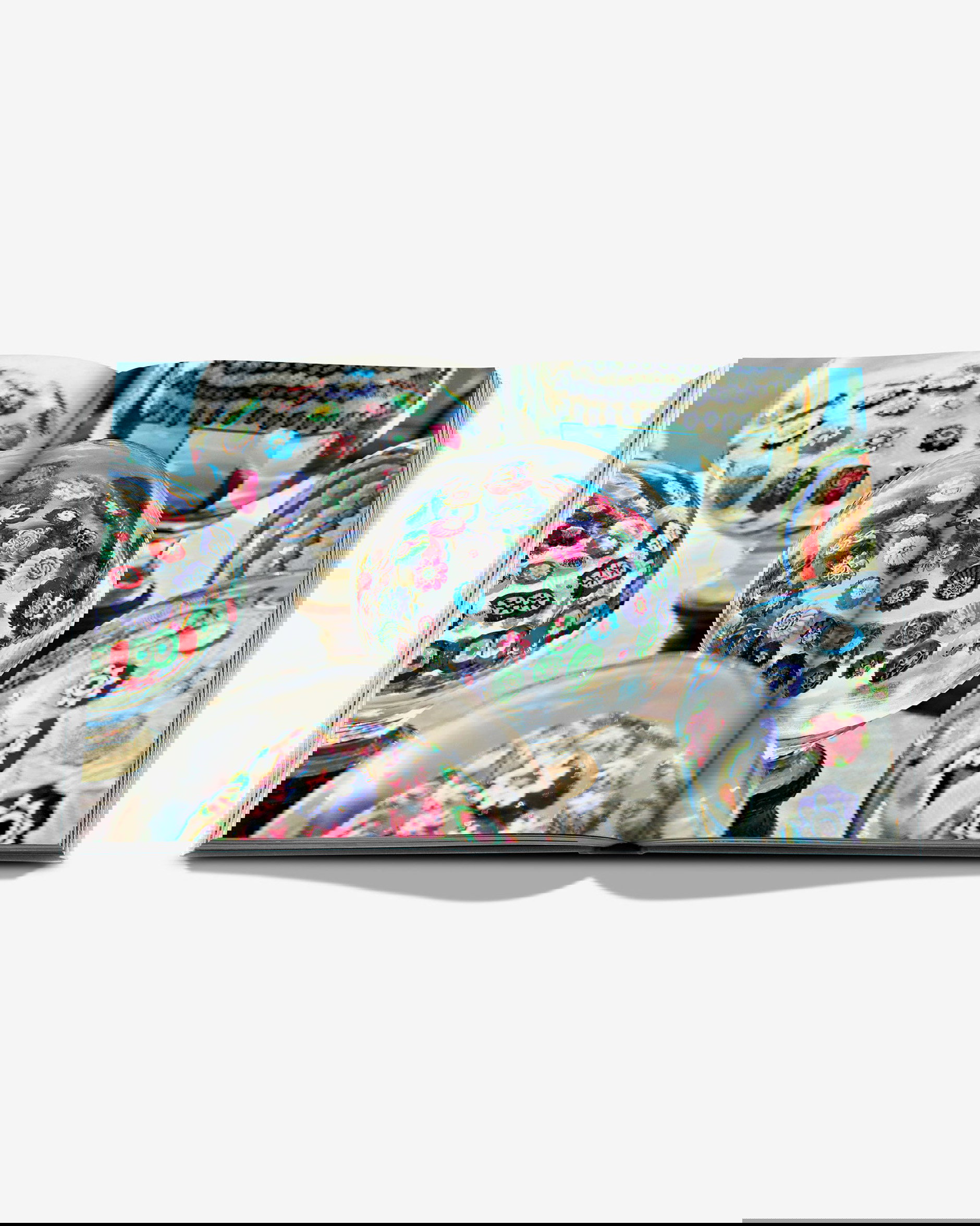 Boules D'Escalier, The Flávia & Frank Abubakir Collection