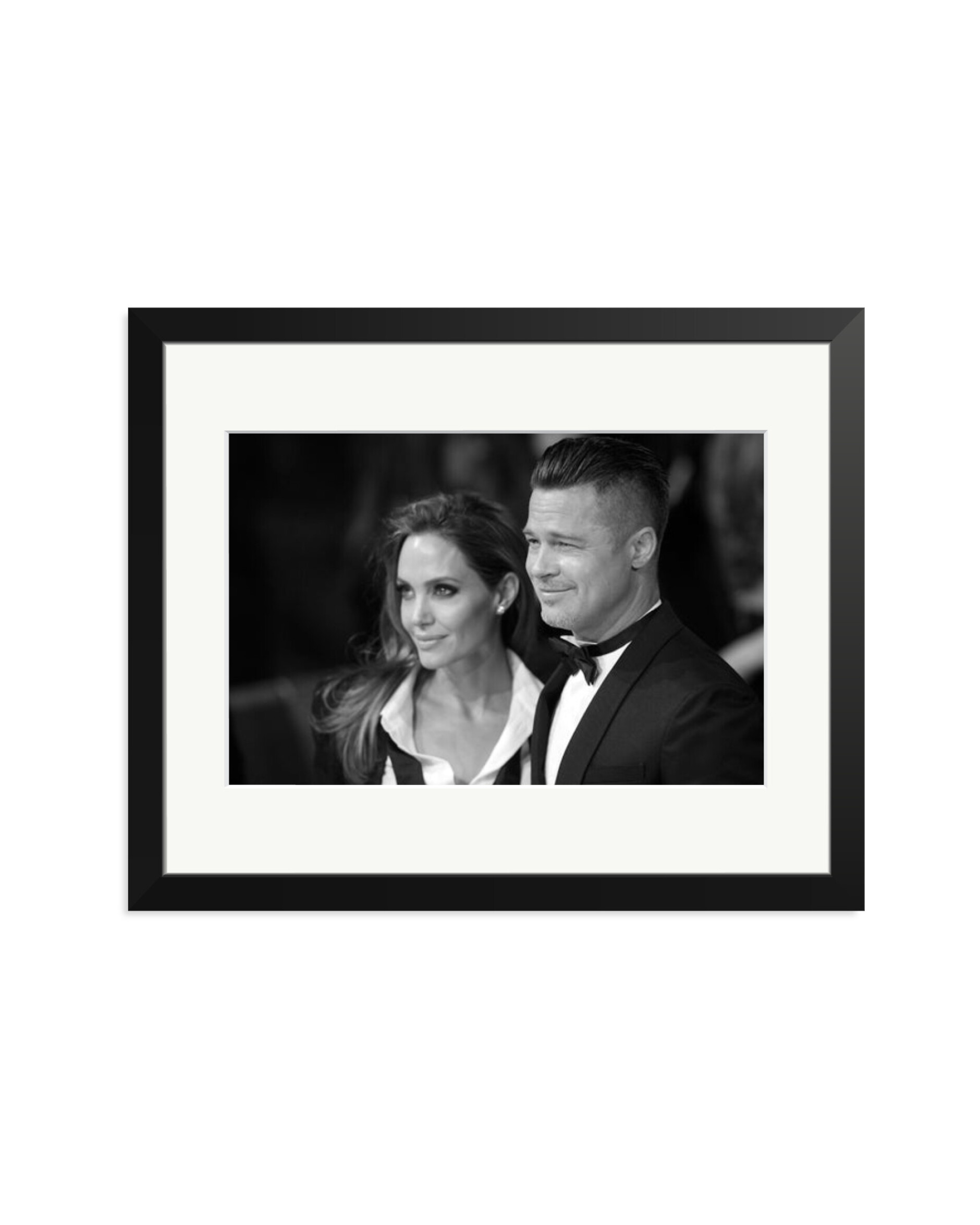 Brad Pitt and Angelina Jolie Black / Medium