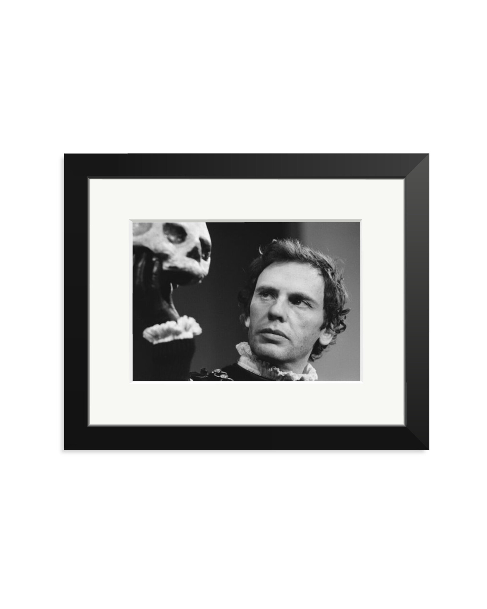 Trintignant Plays Hamlet Black / Small