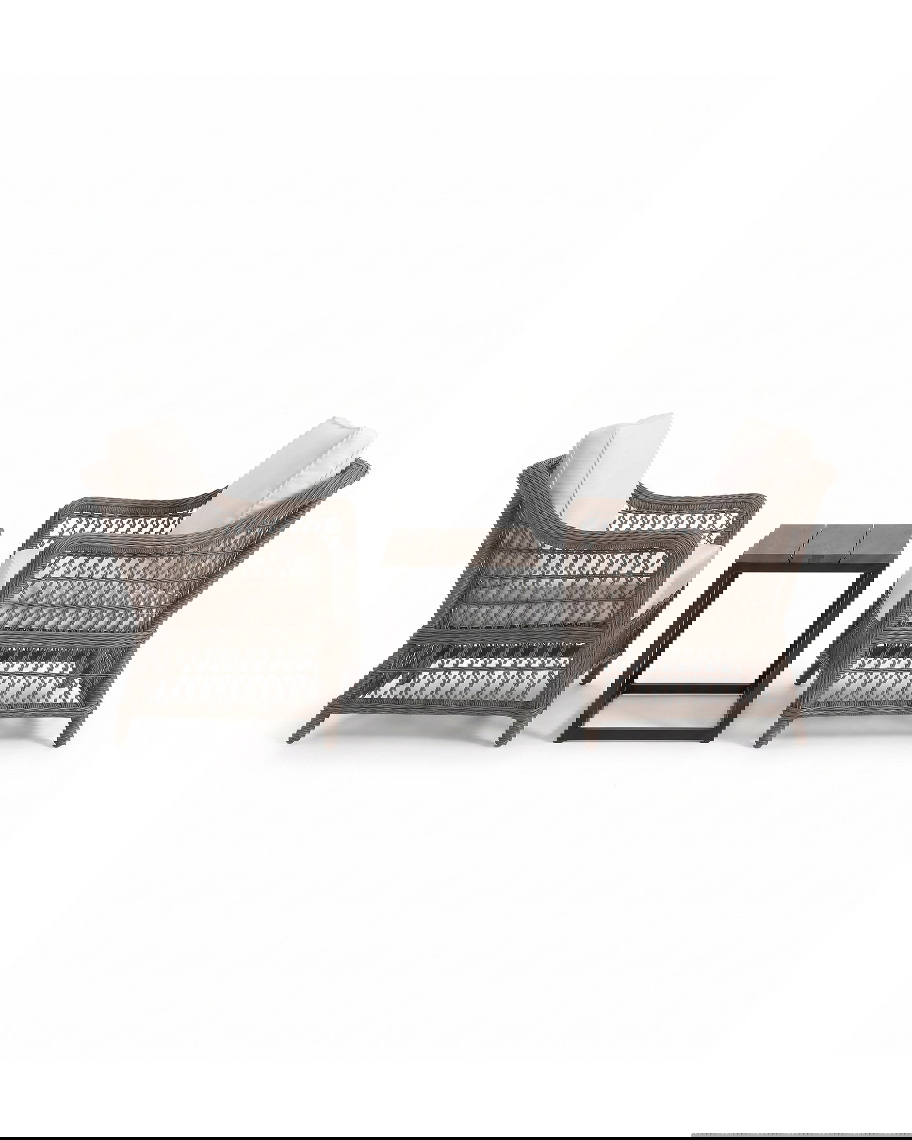 Marbella fåtölj med Anson sidobord