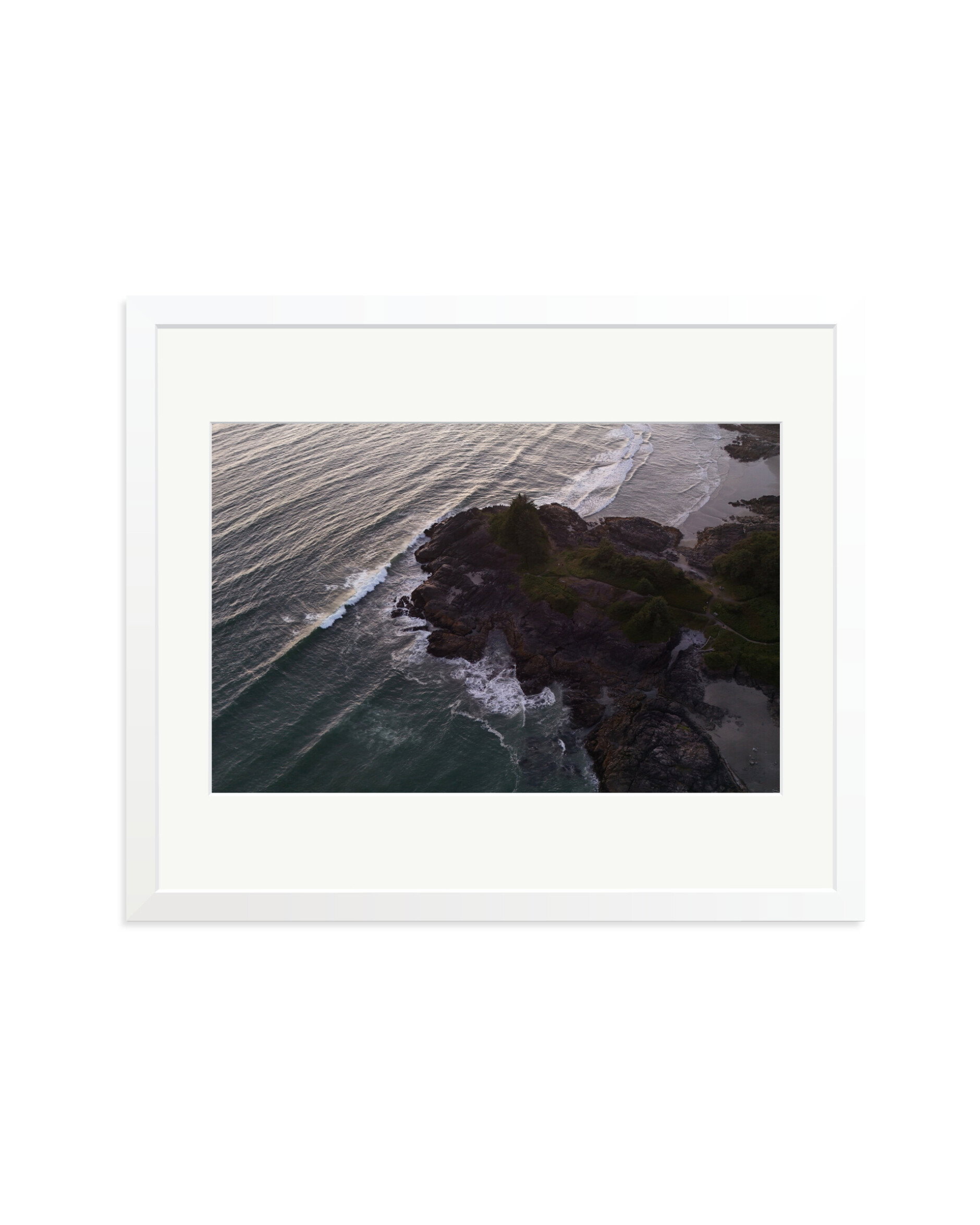 The Point at Nightfall White / Large