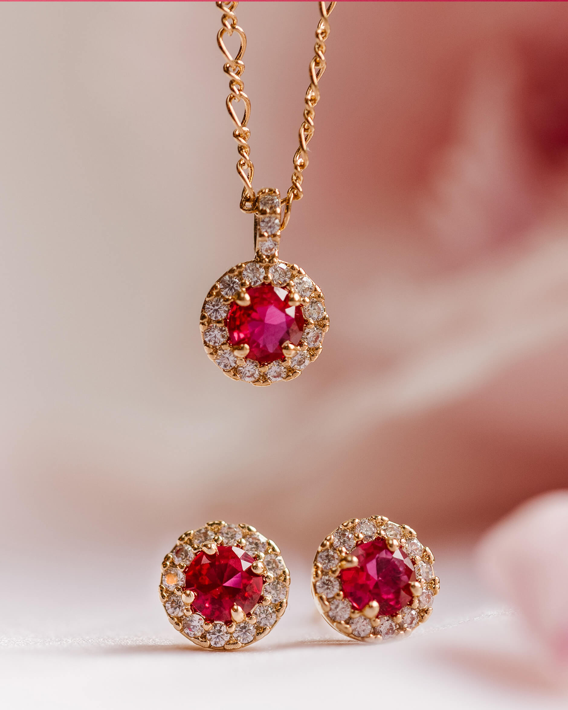 Laurie halsband pink ruby