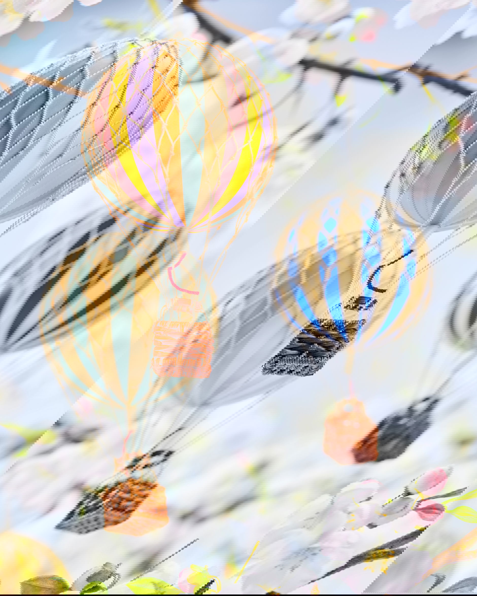 Floating The Skies, Rainbow Pastel