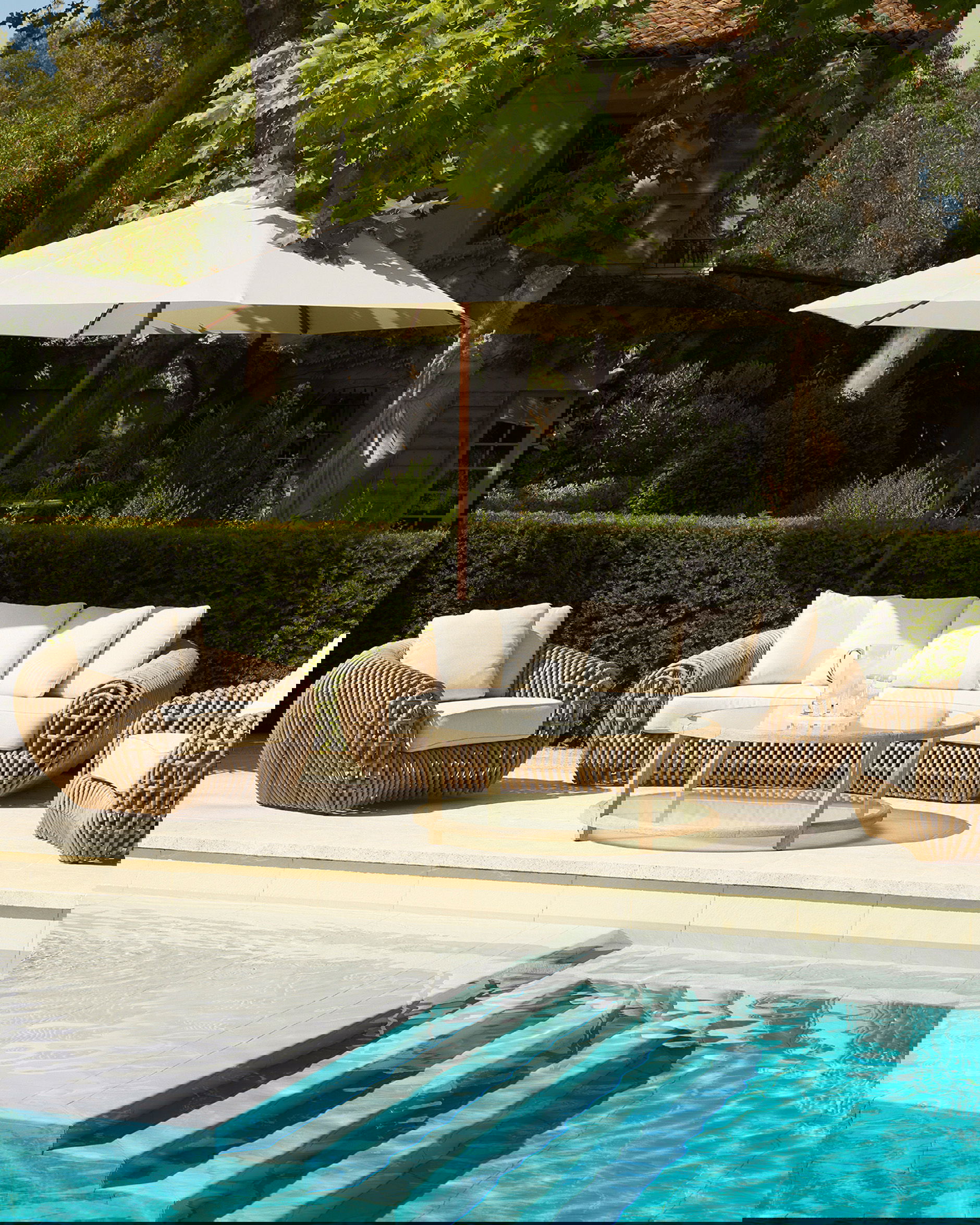 Siderno armchair Viola Sand