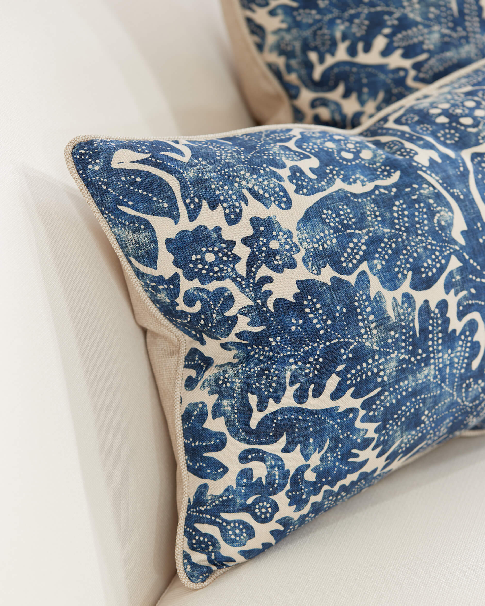 Barberry Damask kuddfodral