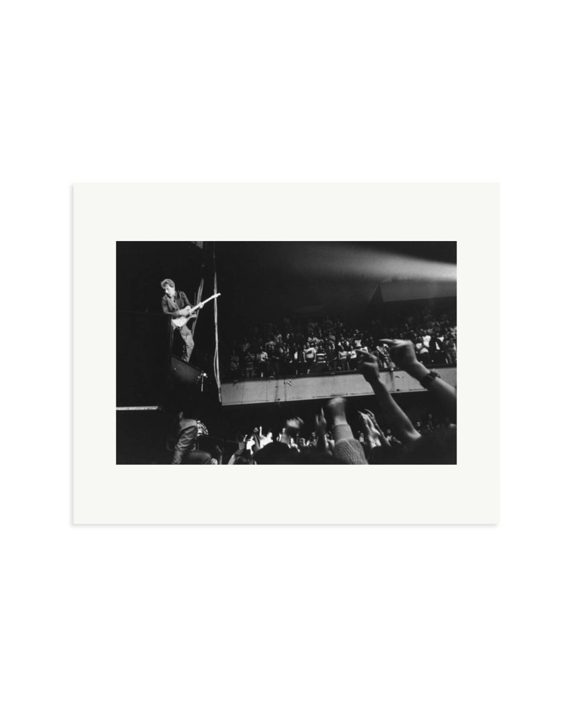 Bruce and his Audience Print Only / Medium