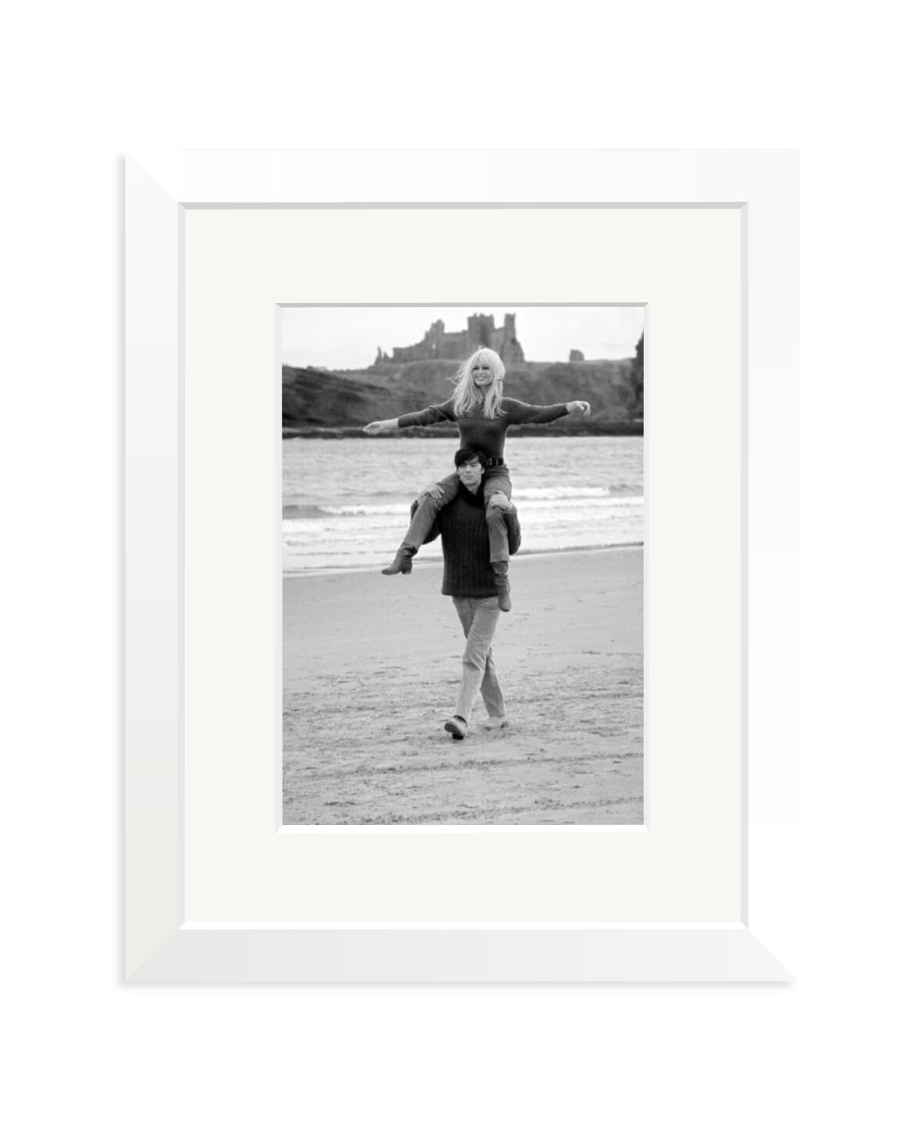 Bardot and Terzieff White / Small