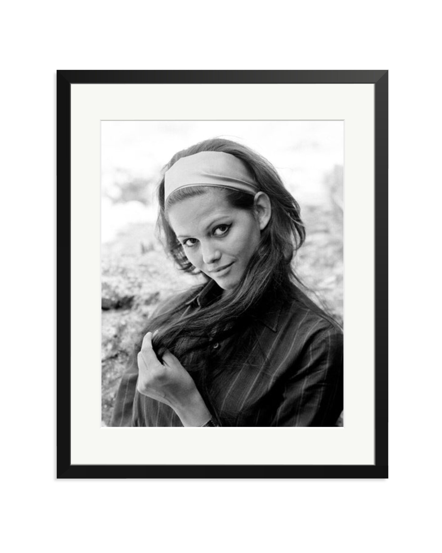 Claudia Cardinale Portrait, 1950 Black / XL
