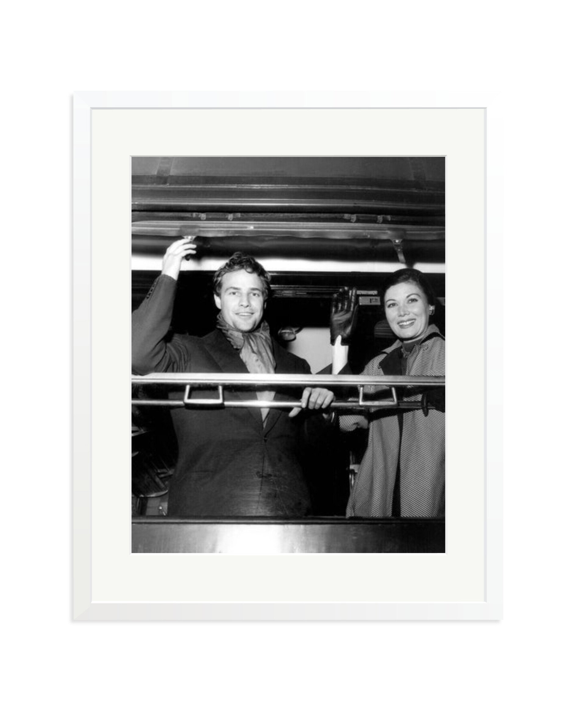 Marlon Brando and Rakia Ibrahim White / XL
