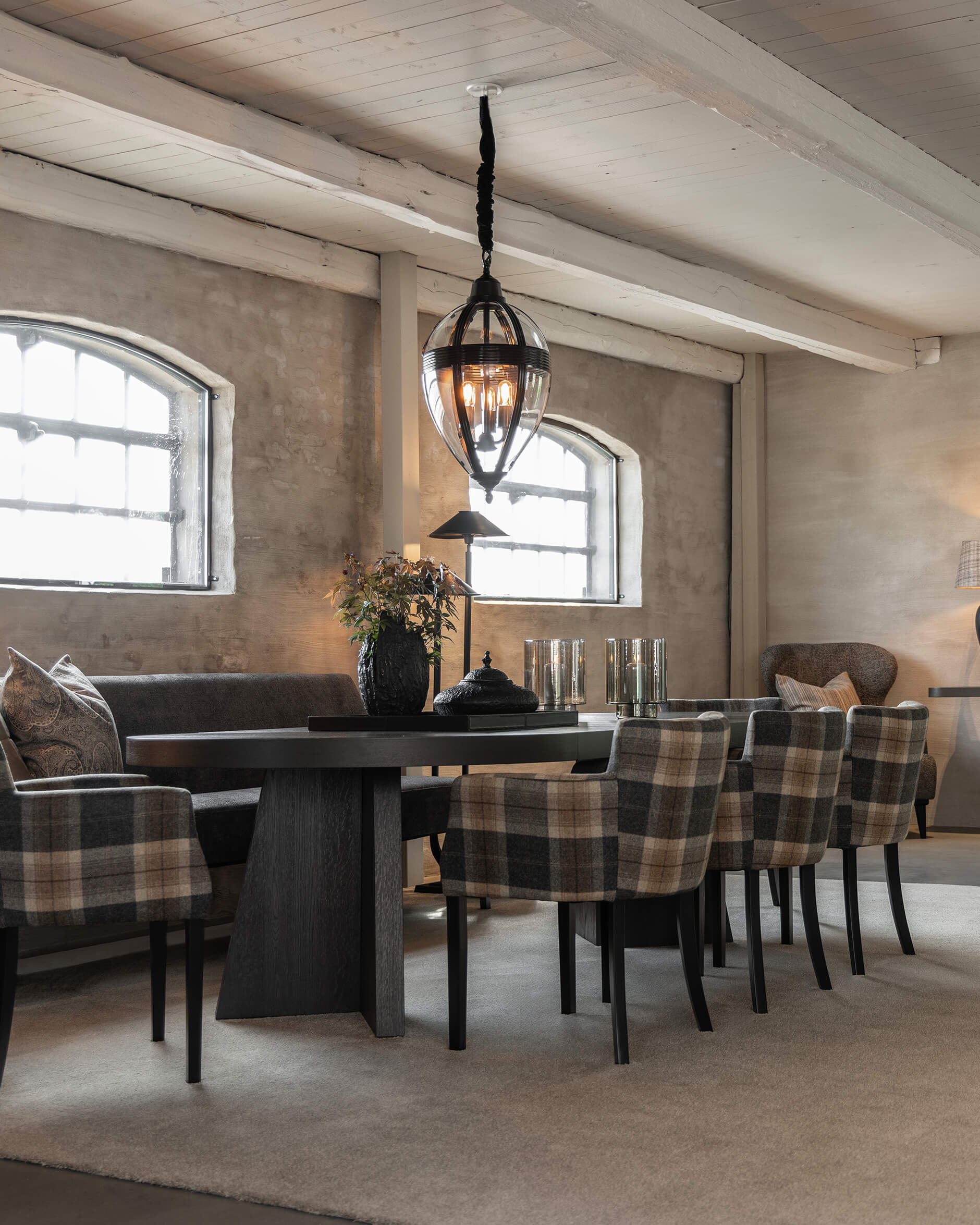 Timeless Drop taklampa svart