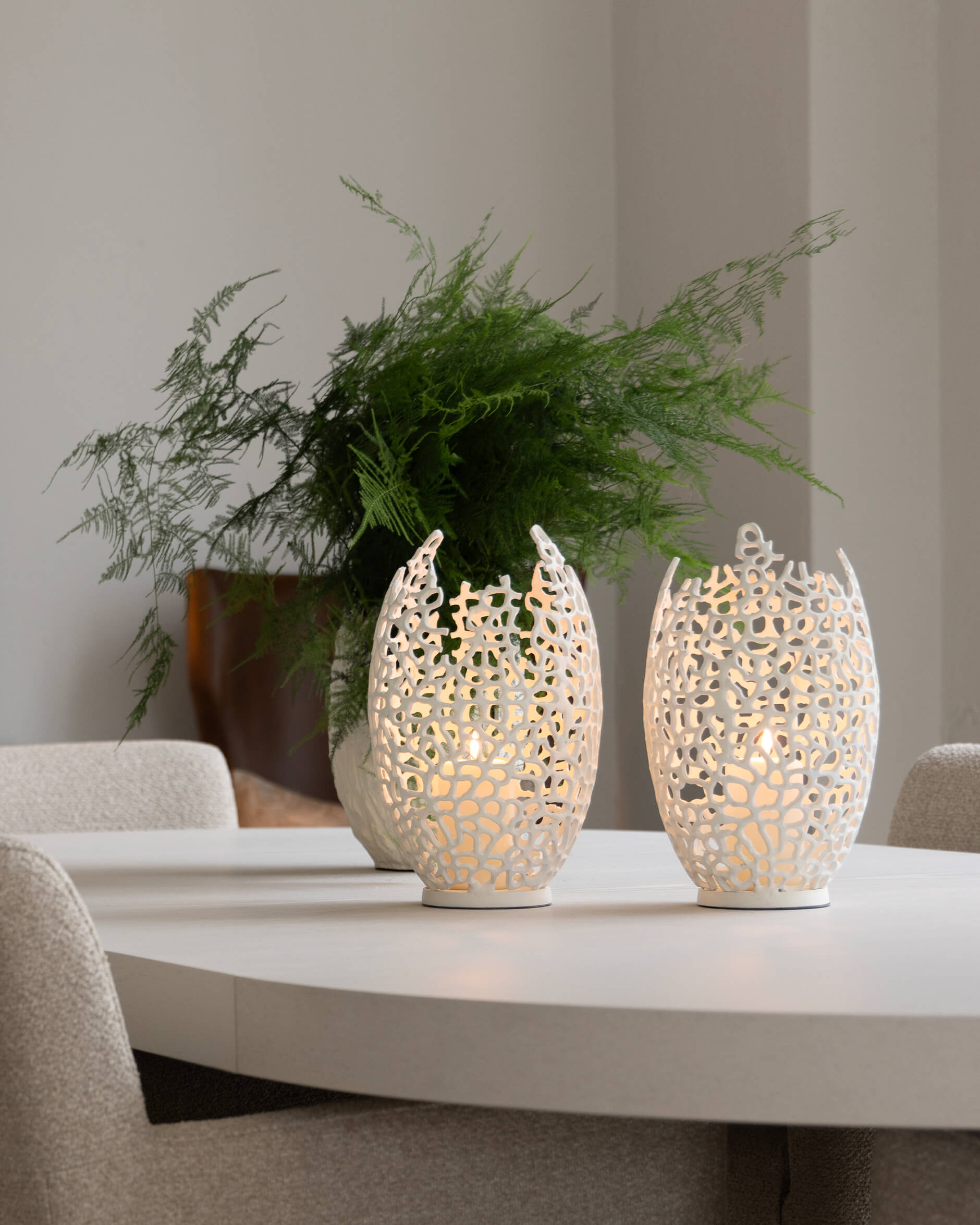 Bari Candle Holder Ivory OUTLET