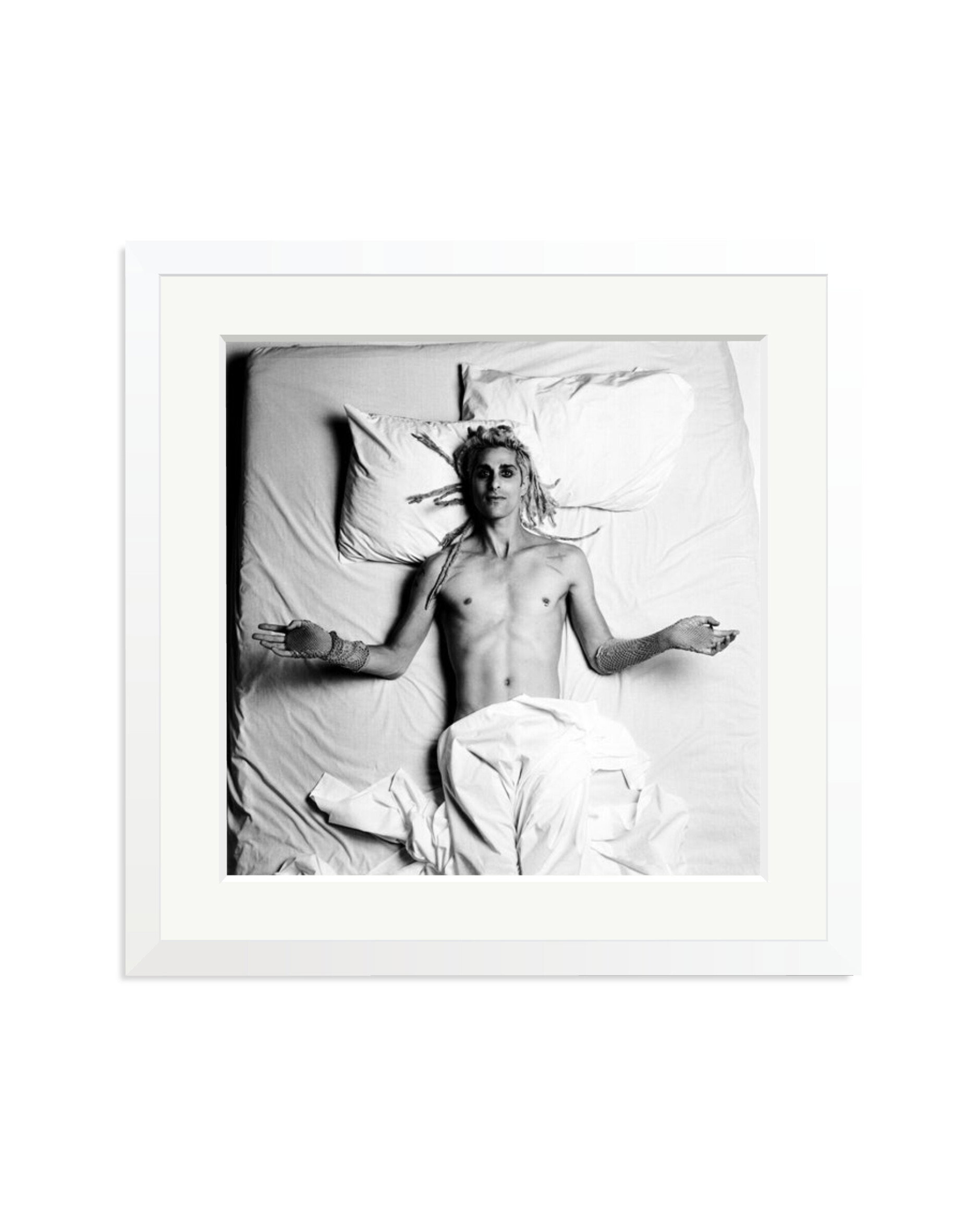 Perry Farrell White / Large