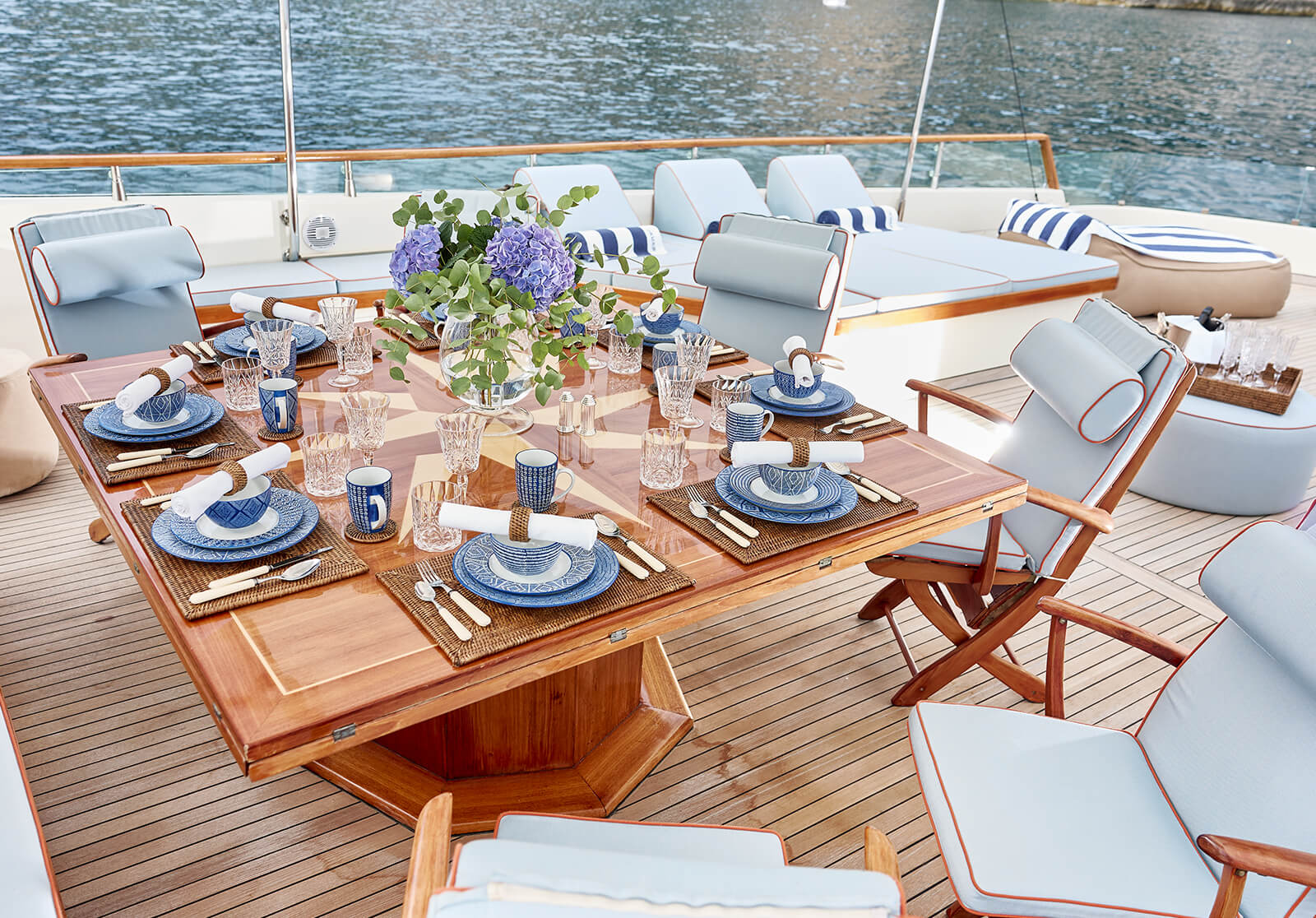 Capri Azzurra - Handristad servis