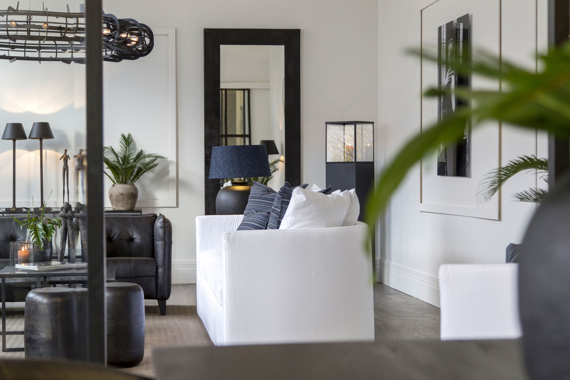 Enya Grande spegel svart