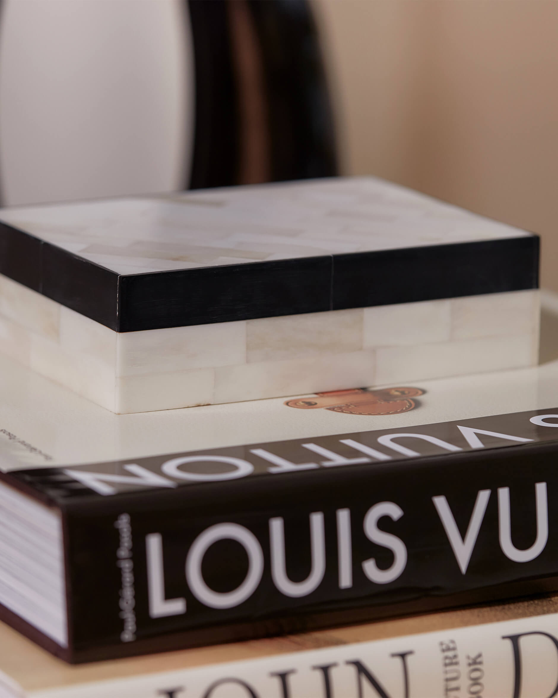 Celestia förvaringsask benvit