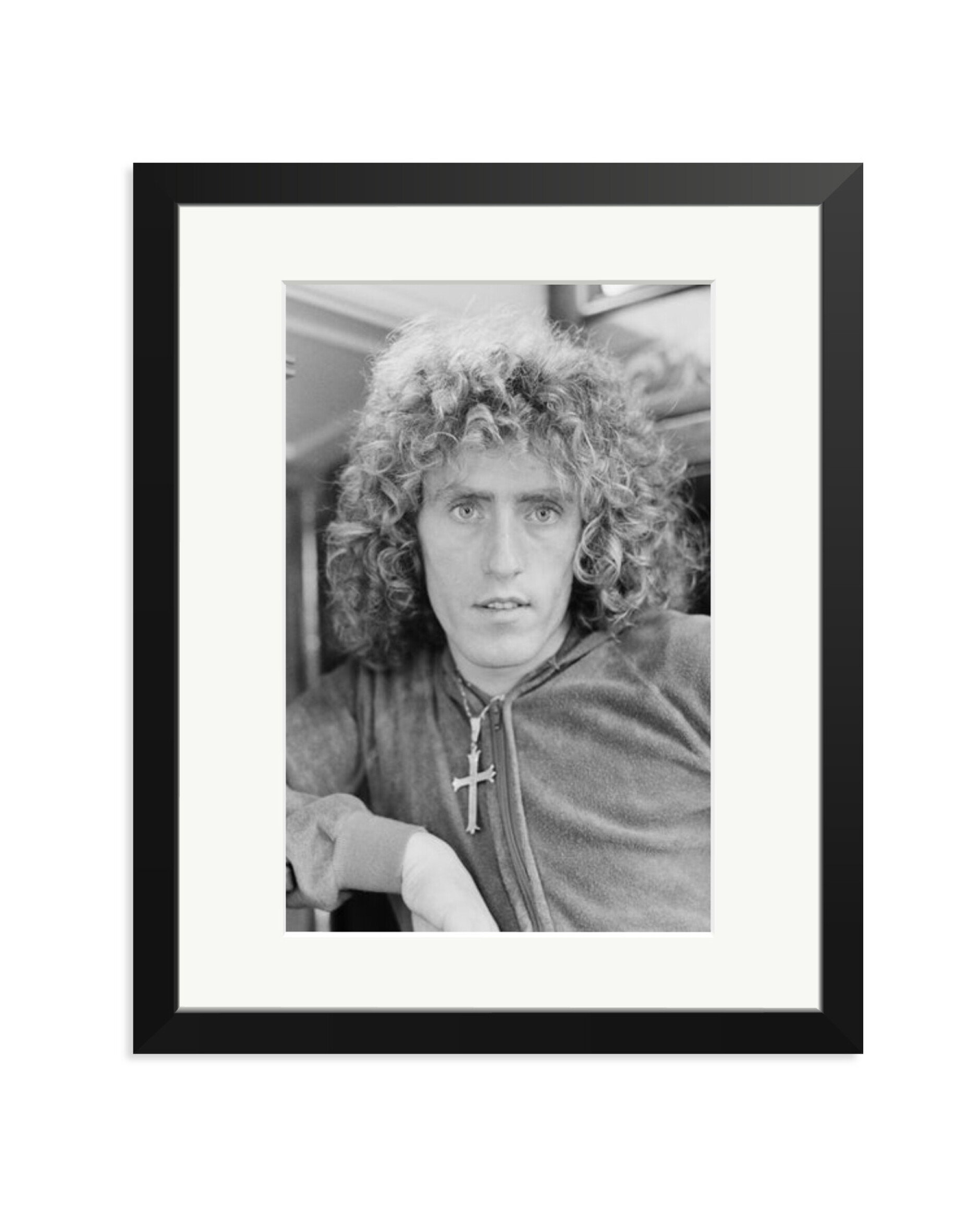 Roger Daltrey, 1975 Black / Medium