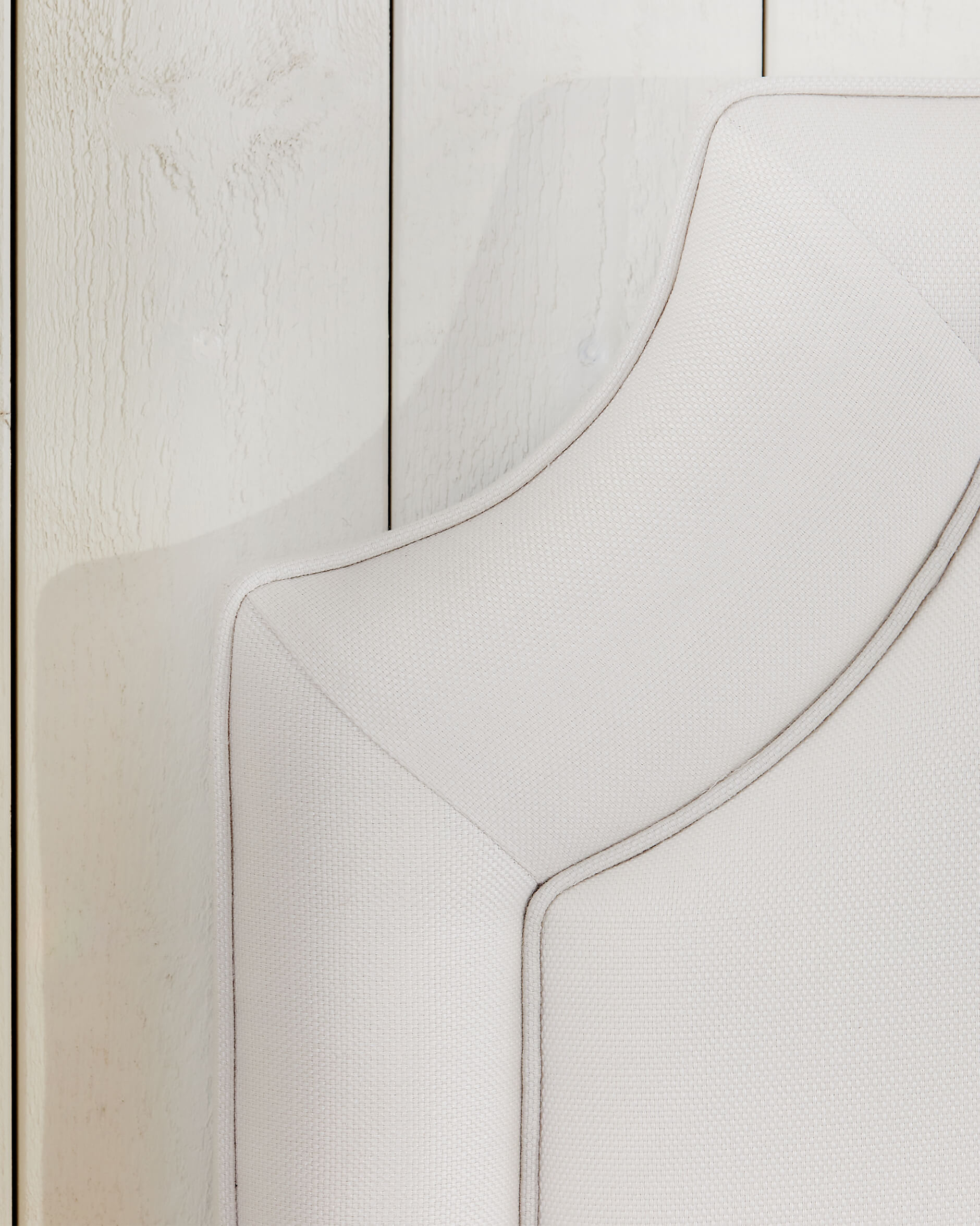 Courtenay sänggavel off-white