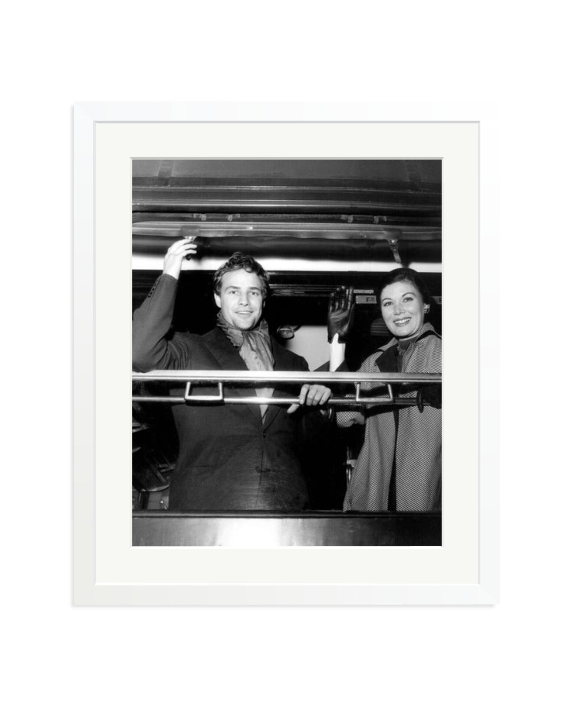 Marlon Brando and Rakia Ibrahim White / Large