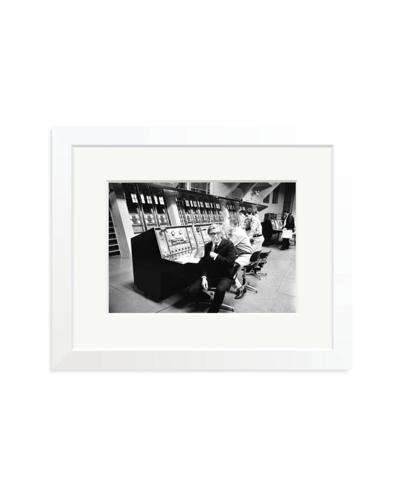 Michael Caine in "Billion Dollar Brain" White / Small