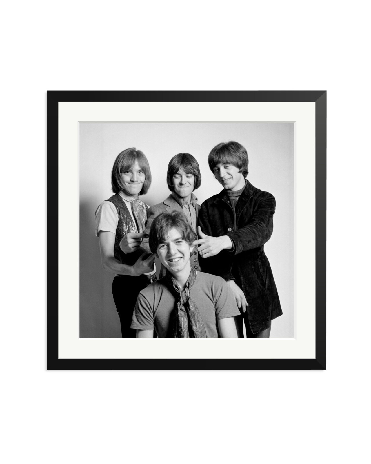Small Faces Black / XL
